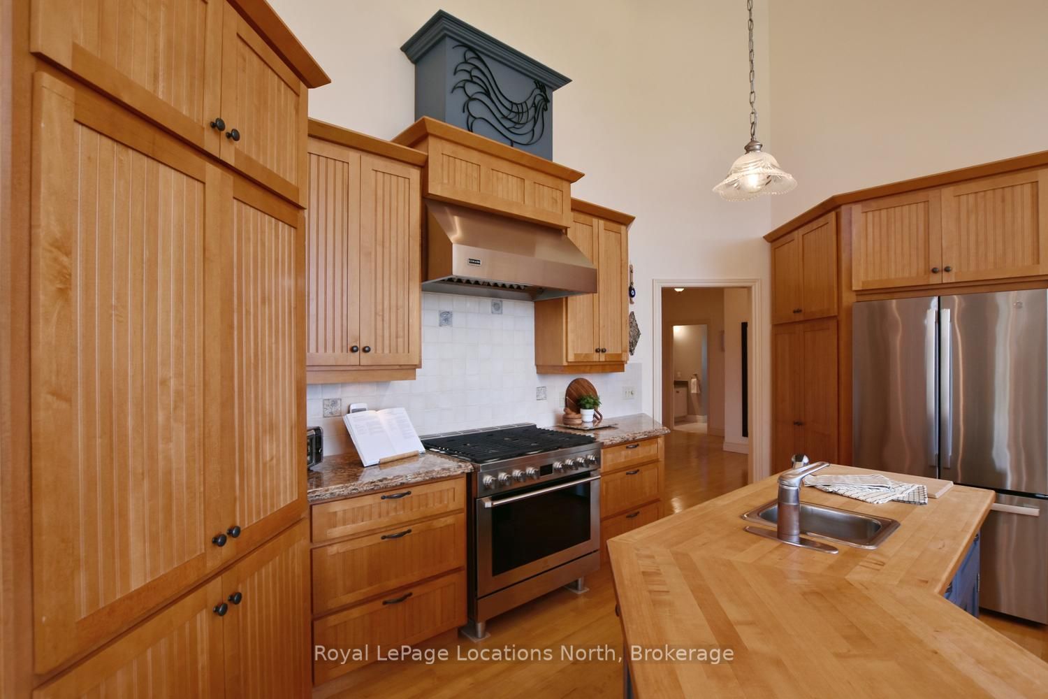 245337 22 Side Road Property Photo 14