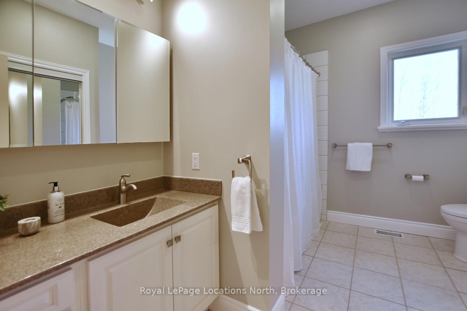 245337 22 Side Road Property Photo 22
