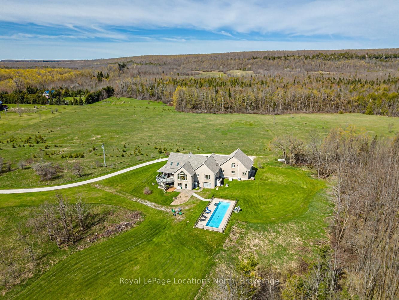 245337 22 Side Road Property Photo 35