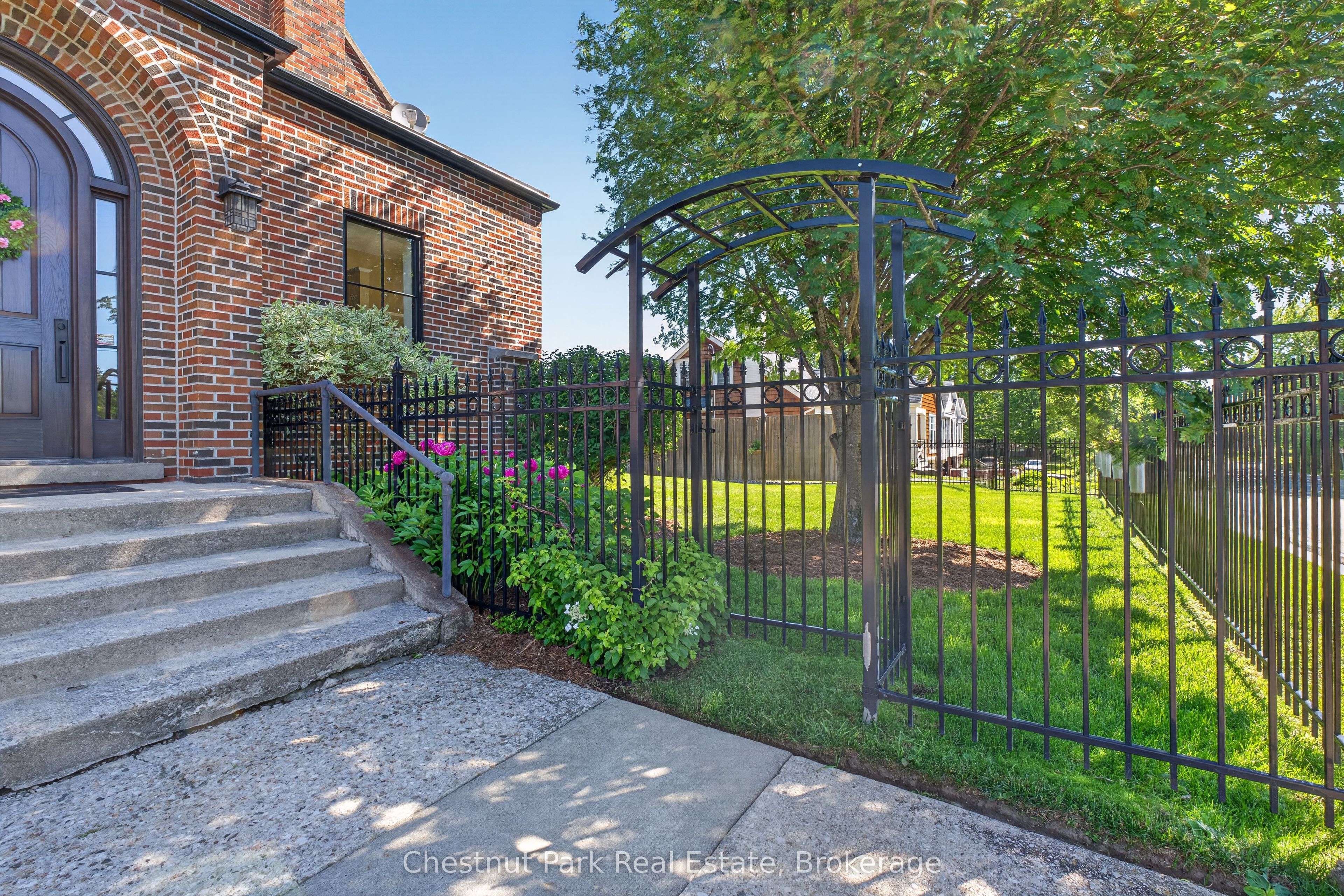 45 Mcmurray Street Property Photo 25