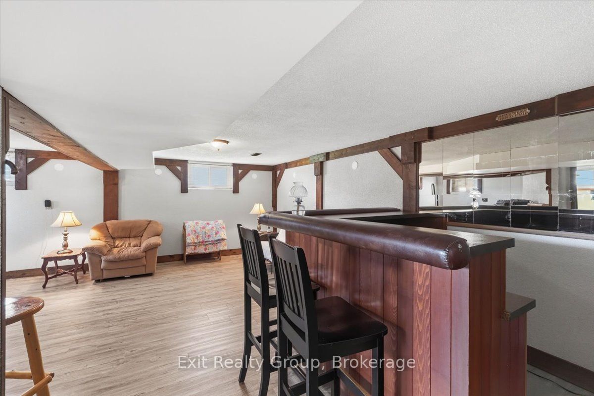 196 Elmwood Drive Property Photo 20
