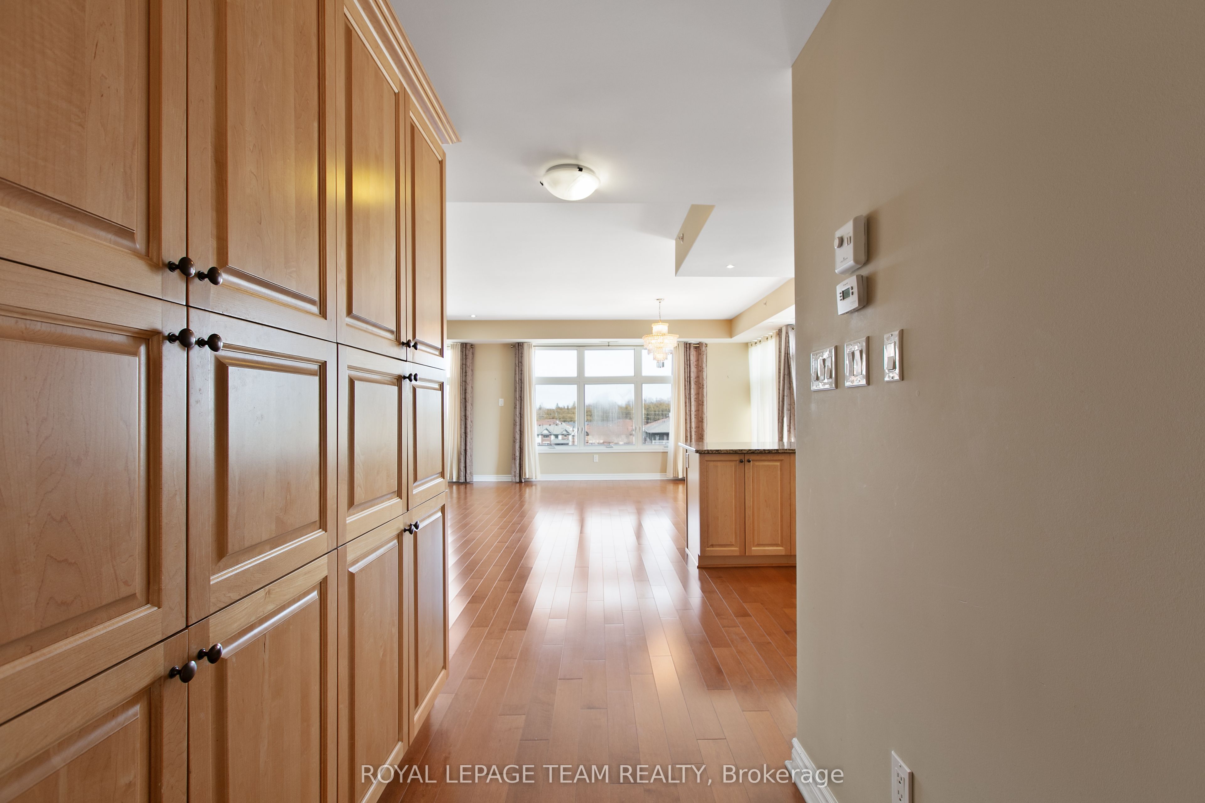 659 Sue Holloway Drive 401 Property Photo 10