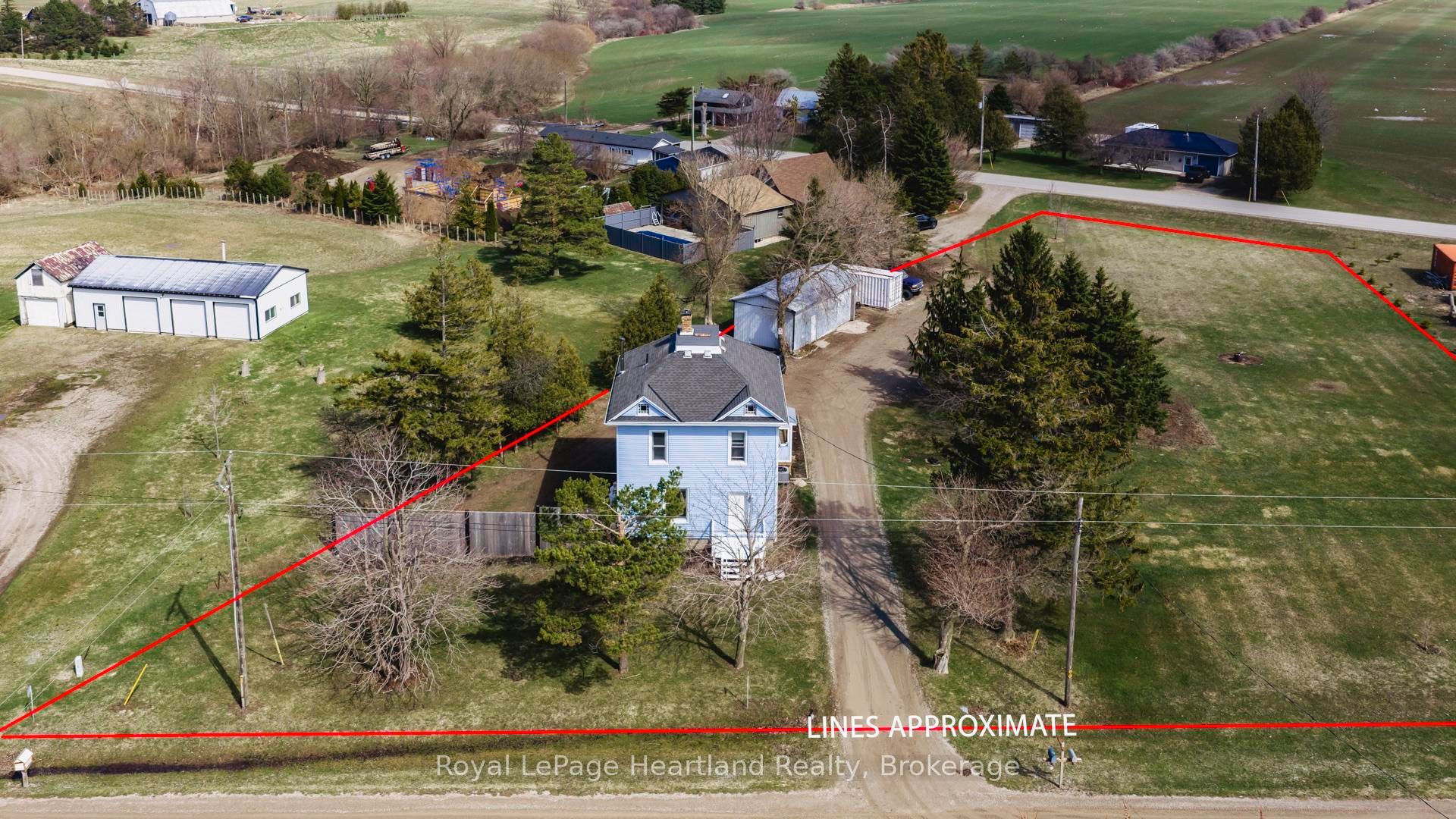 84688 Bluewater Highway Property Photo 2