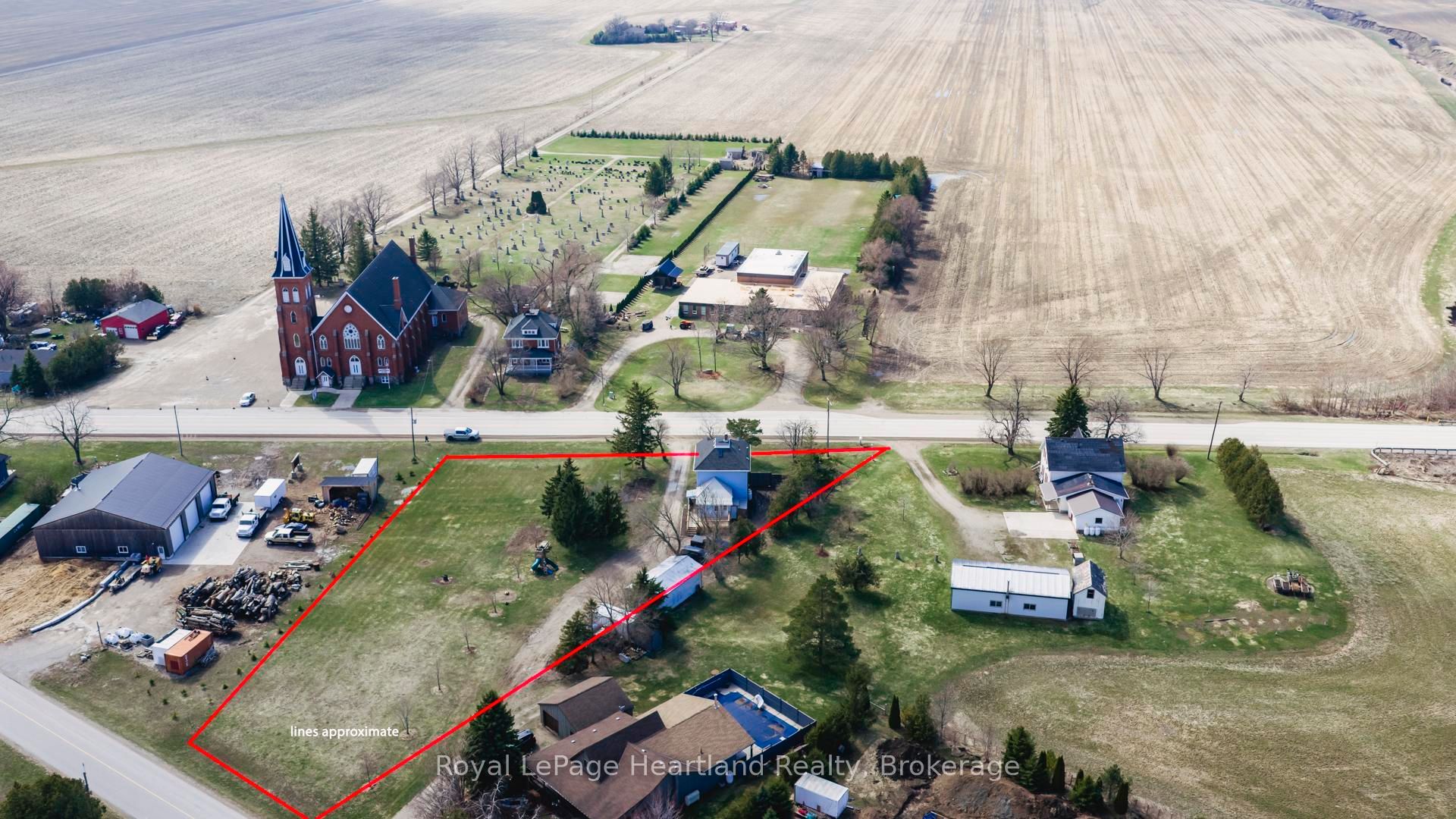 84688 Bluewater Highway Property Photo 34