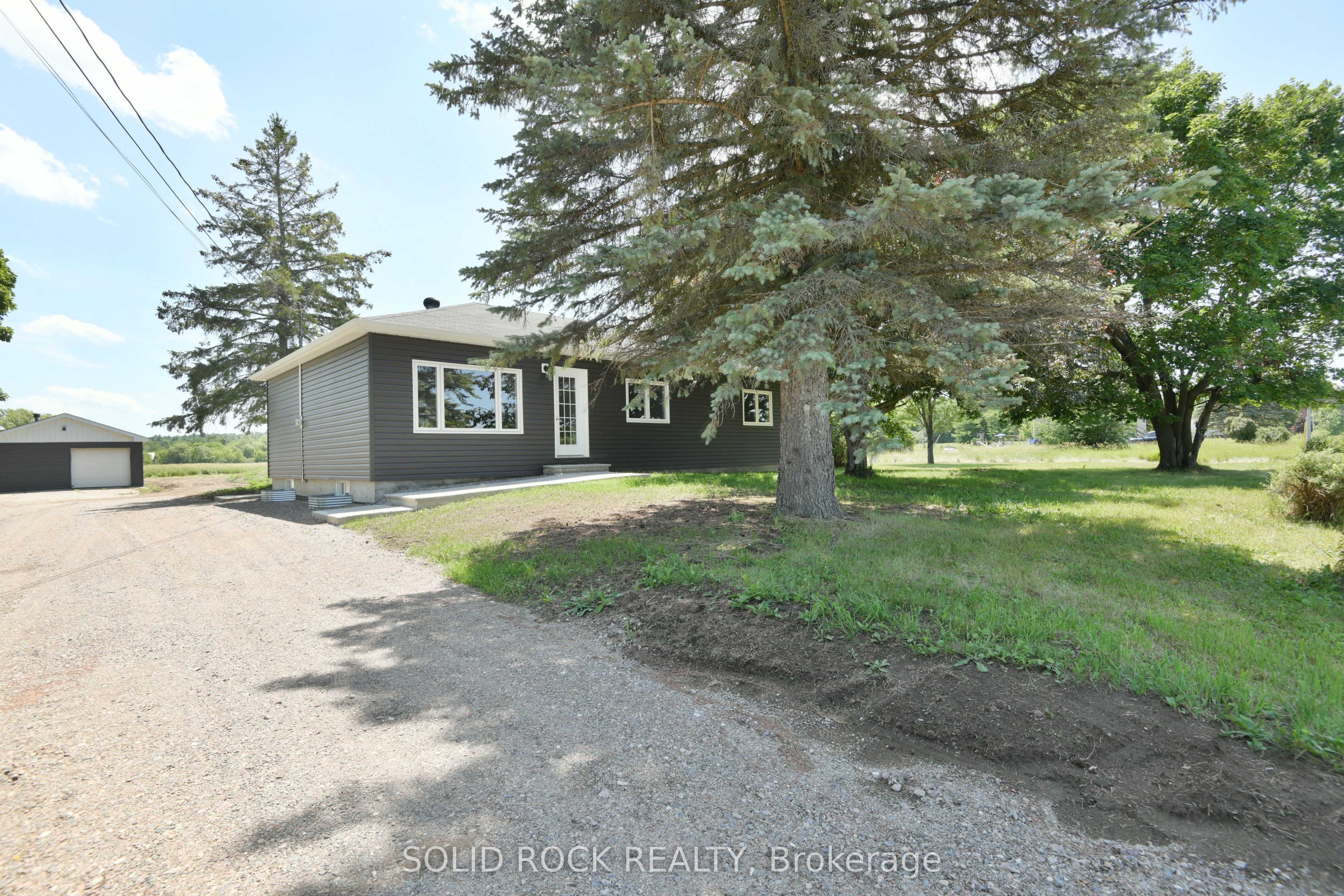 1097 132 Highway Property Photo 2