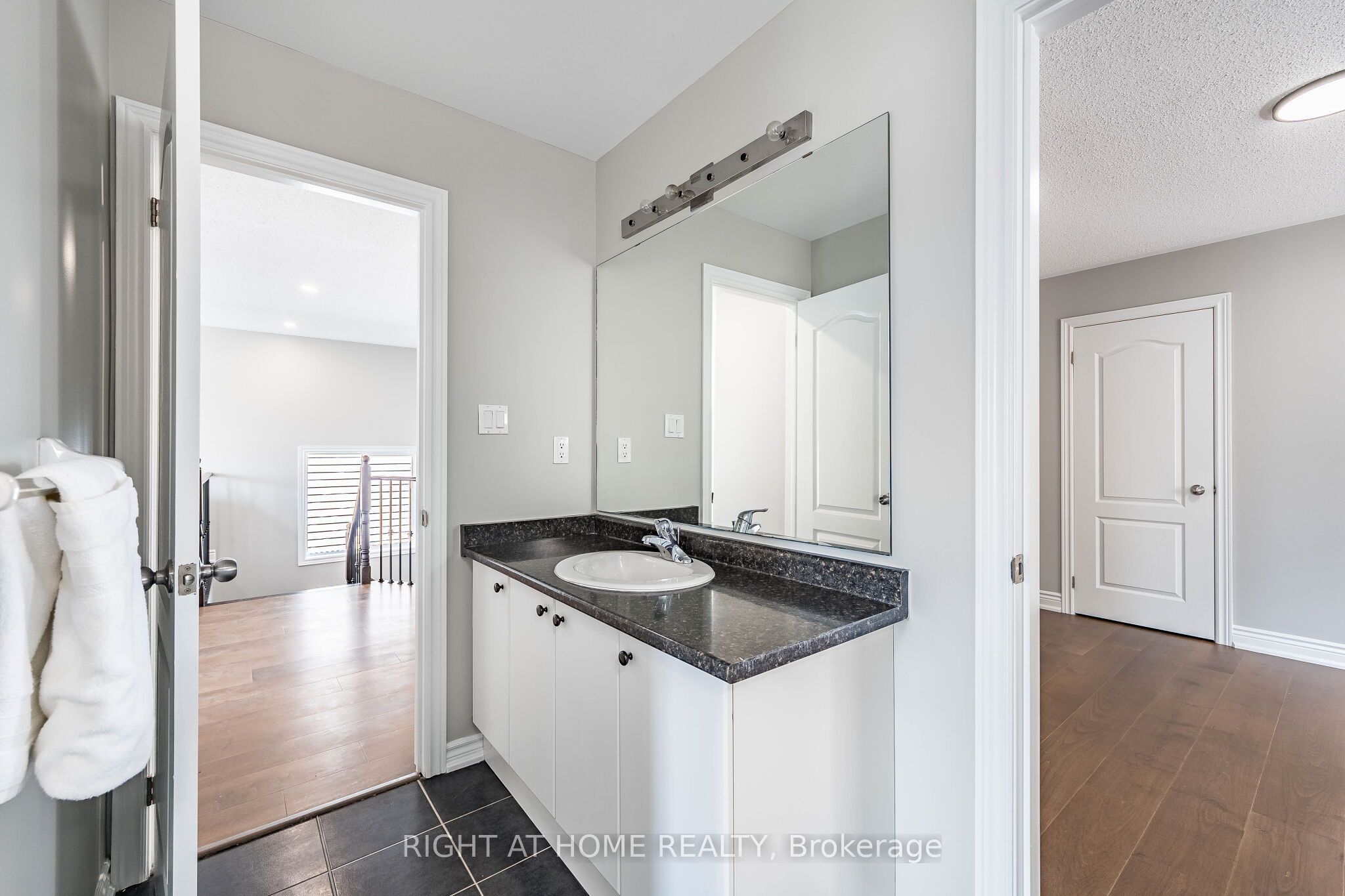 940 O'reilly Crescent Property Photo 31