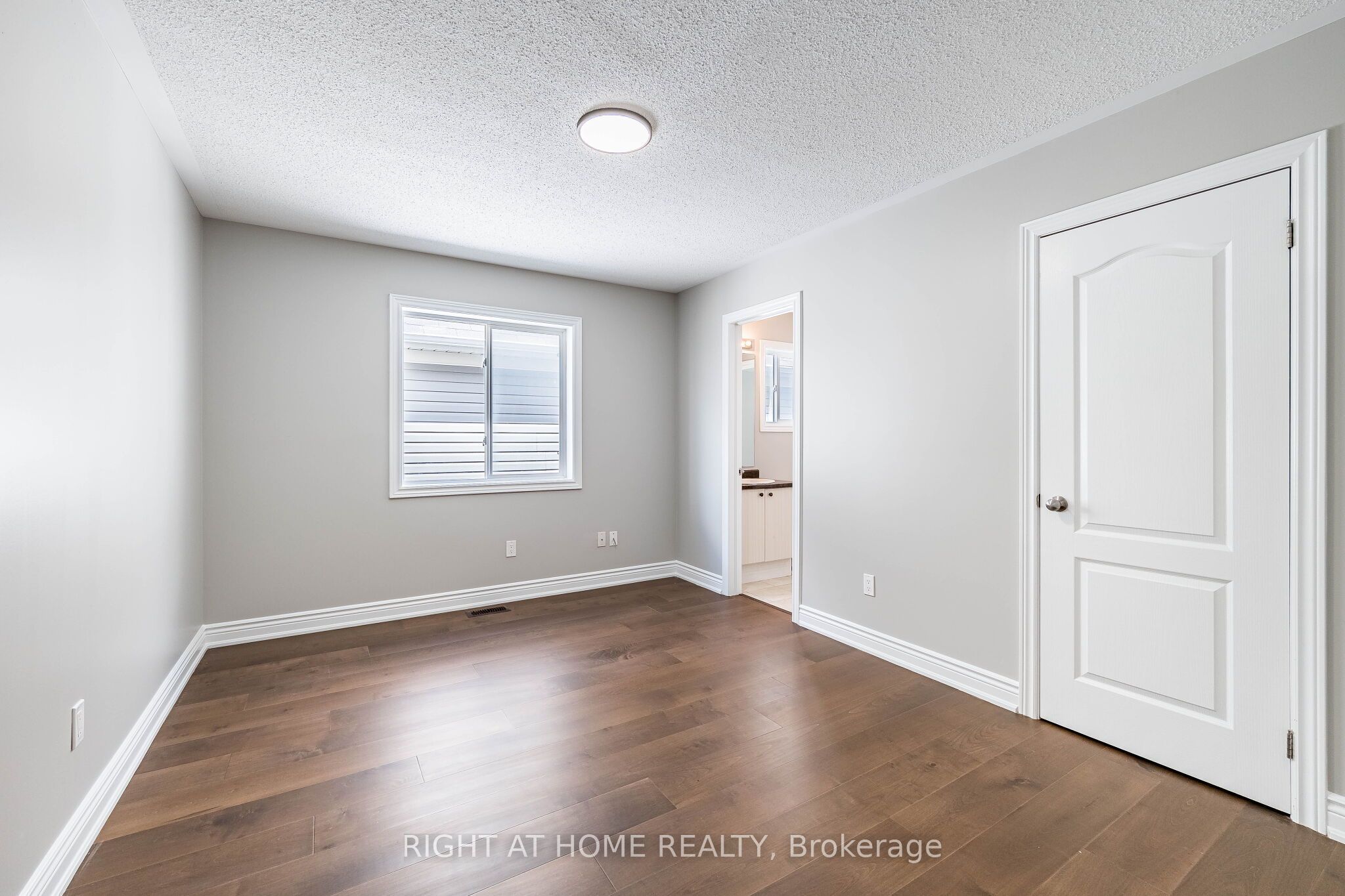 940 O'reilly Crescent Property Photo 35