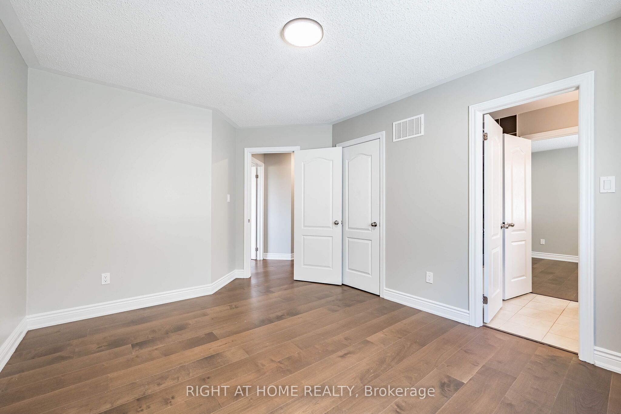 940 O'reilly Crescent Property Photo 41