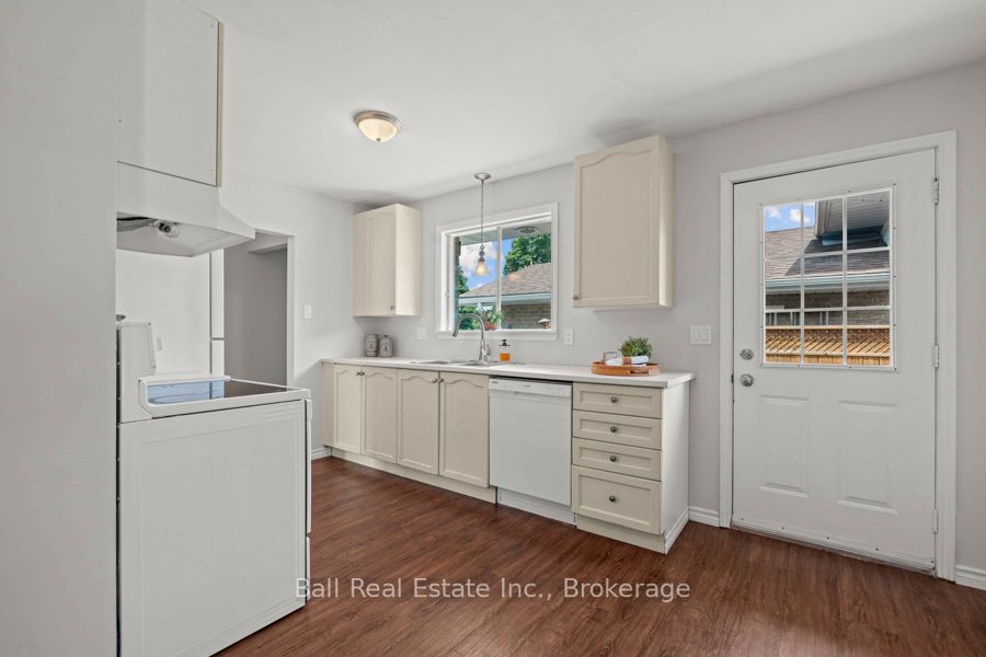 2226 Springwood Road Property Photo 13
