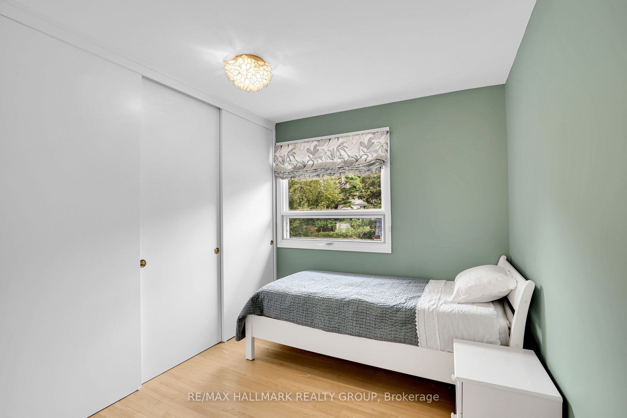 1712 Playfair Drive Property Photo 29