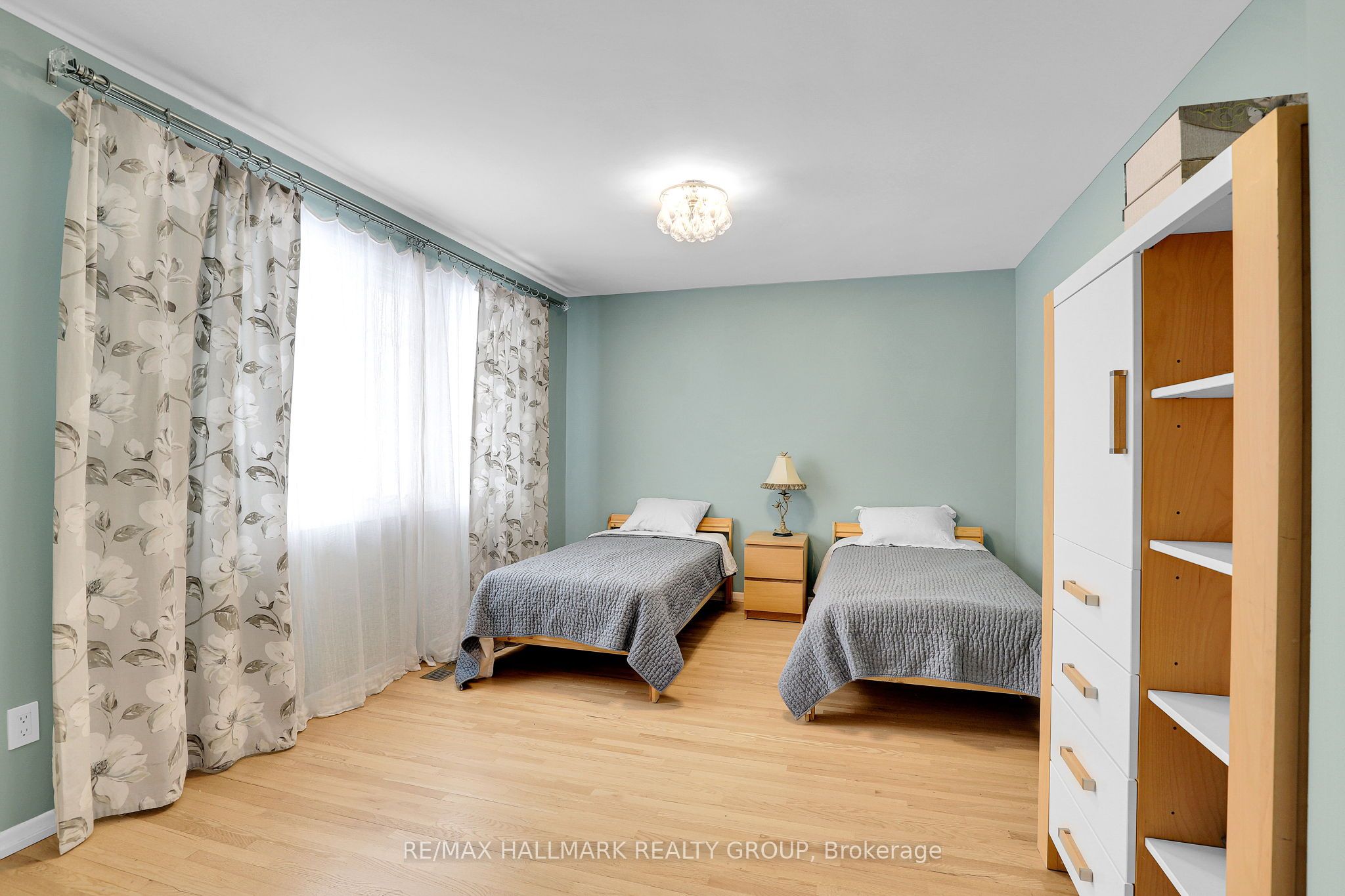 1712 Playfair Drive Property Photo 31