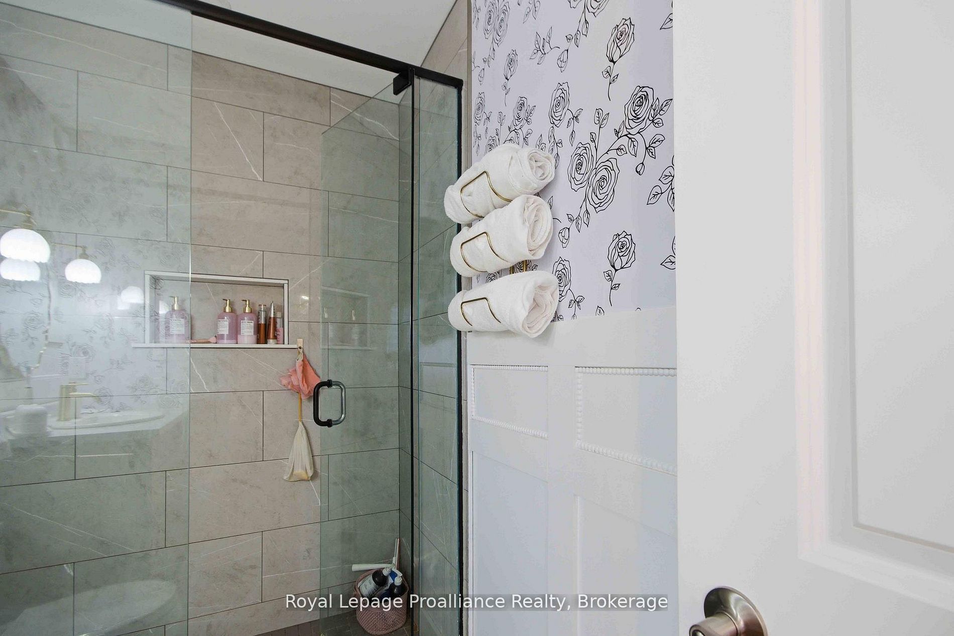 24 Buchanan Avenue Property Photo 17