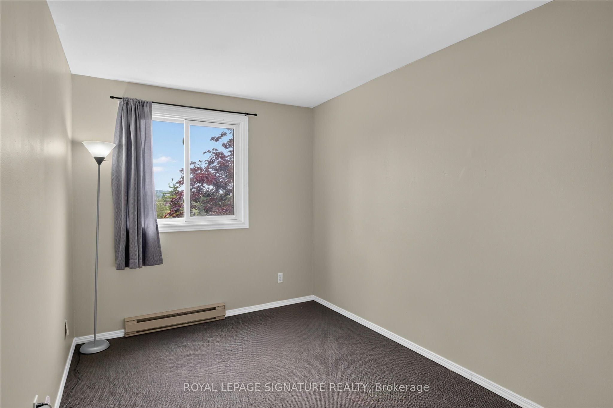 30 Champlain Crescent 36 Property Photo 32