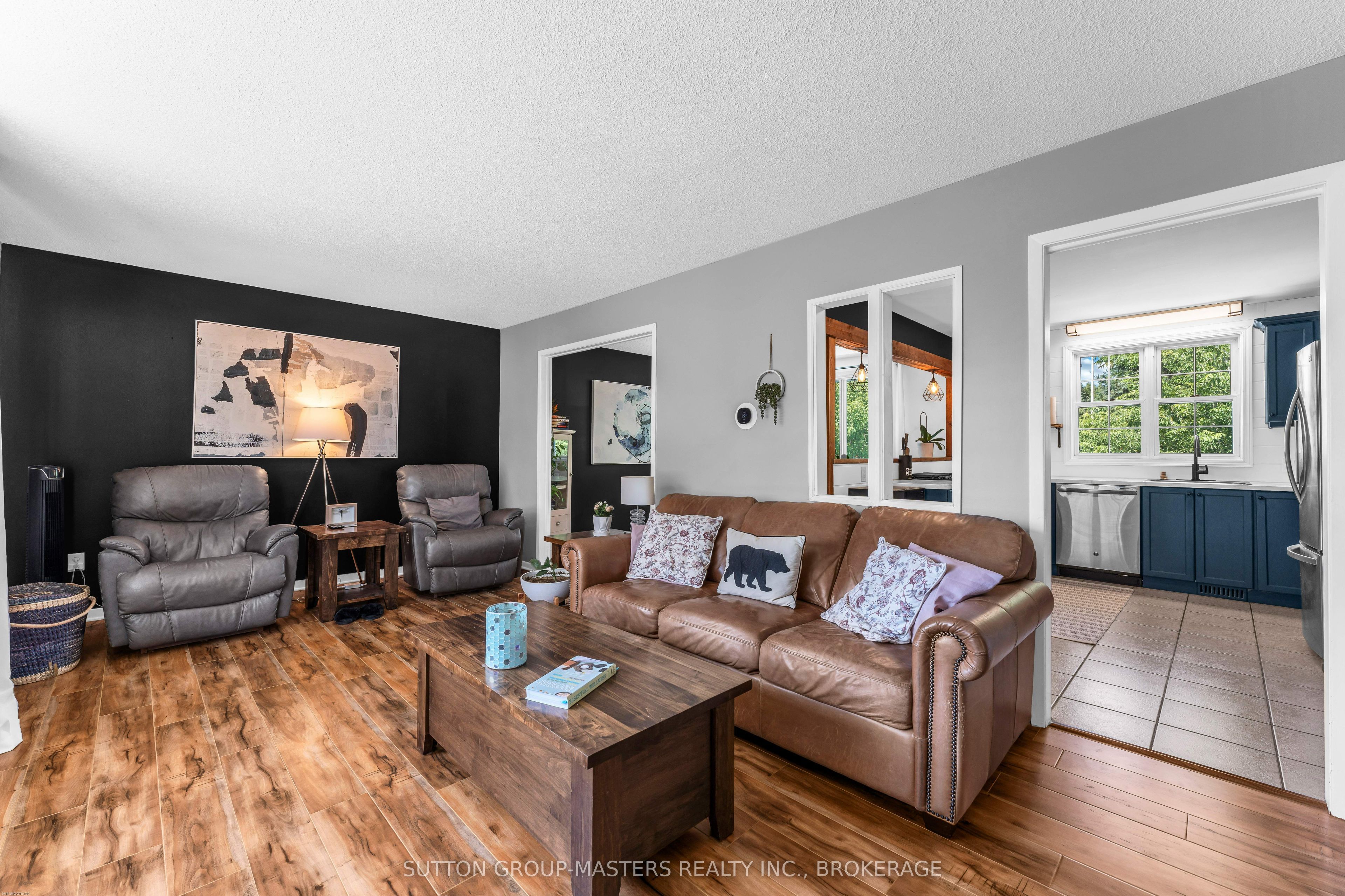 715 E Collins Bay Road Property Photo 6