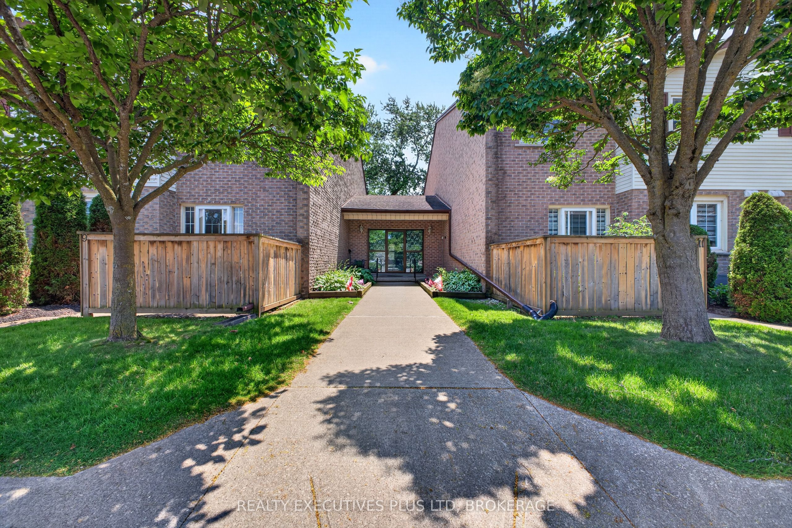 6044 Swayze Drive 6 Property Photo 1