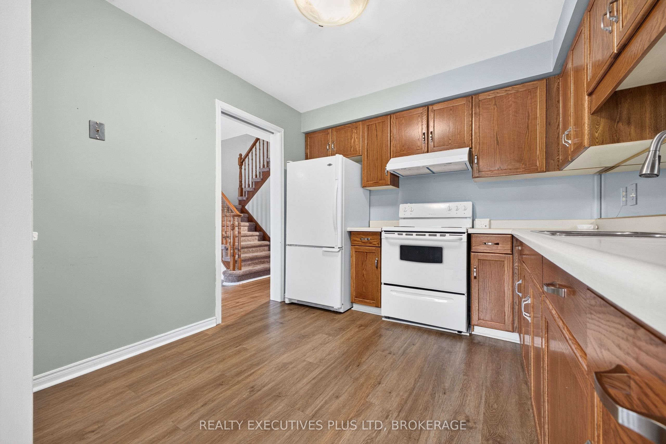 6044 Swayze Drive 6 Property Photo 15