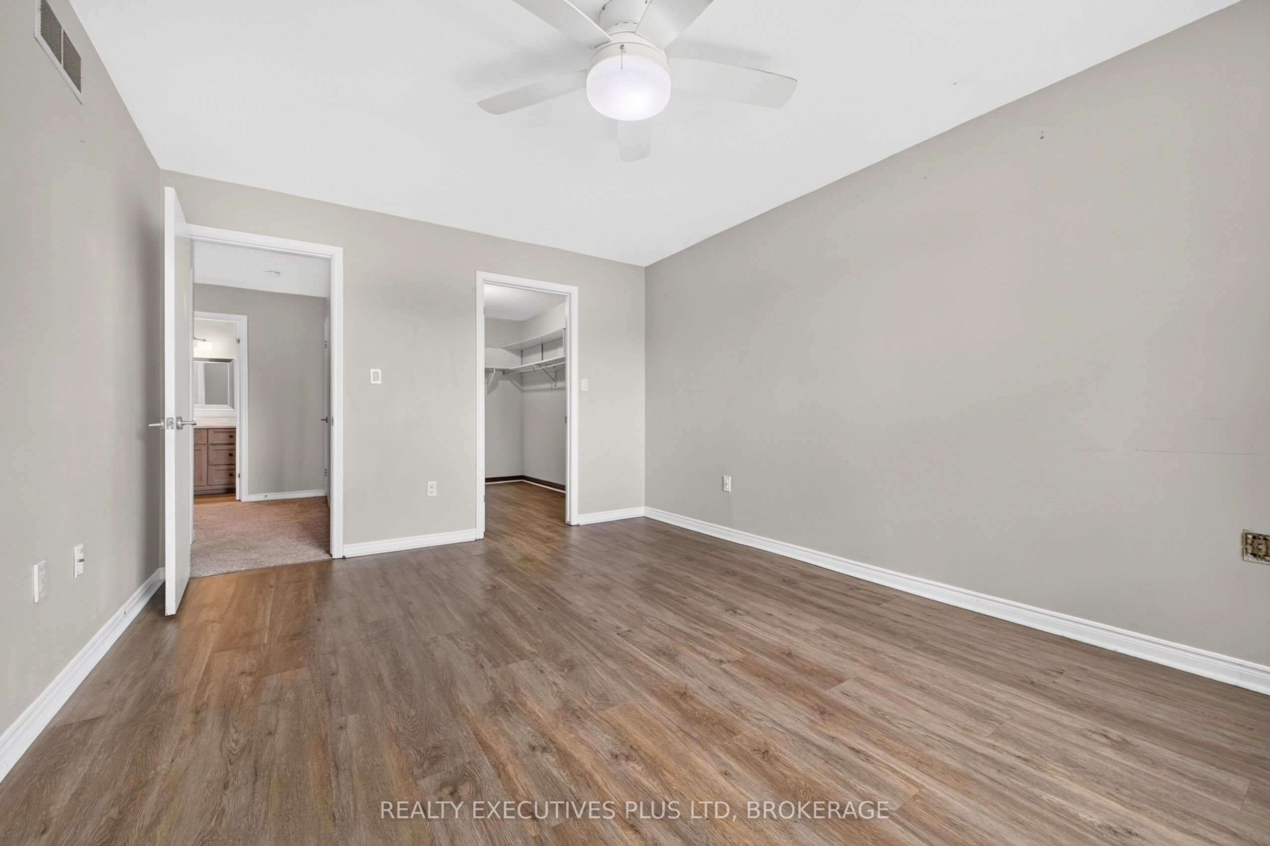 6044 Swayze Drive 6 Property Photo 19