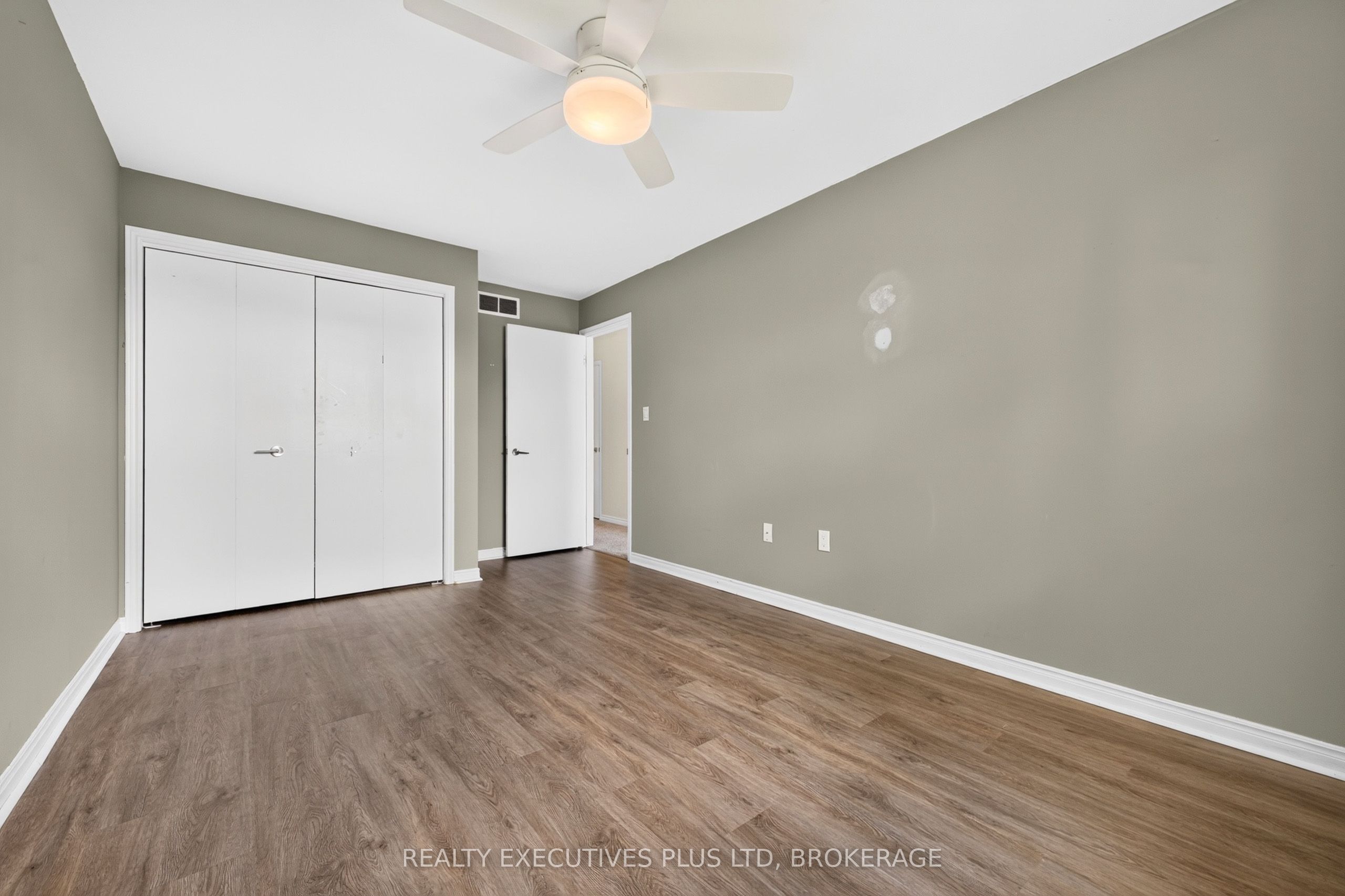 6044 Swayze Drive 6 Property Photo 22