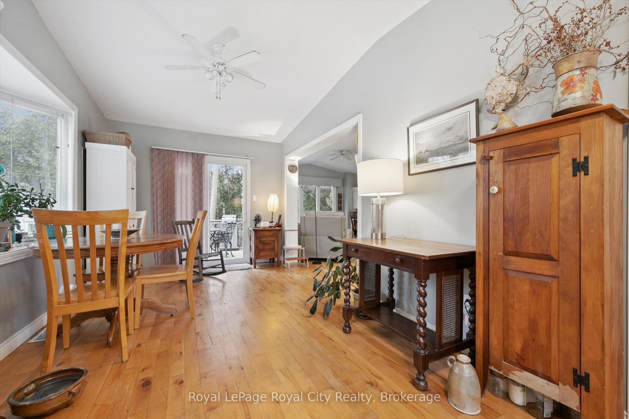 10 Spruce Avenue Property Photo 9