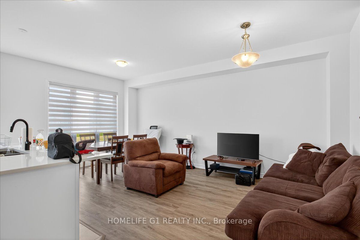 5 Dyer Crescent Property Photo 13