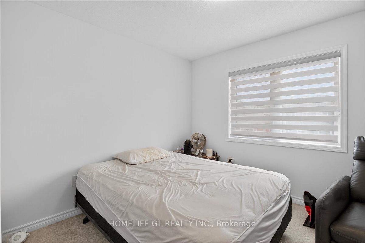 5 Dyer Crescent Property Photo 33