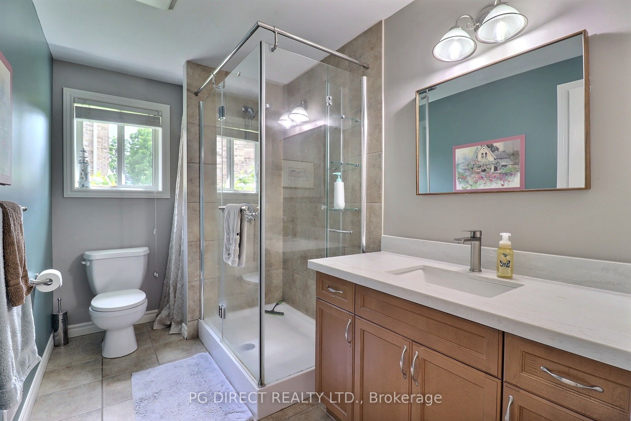 1040 Hanson Crescent Property Photo 27
