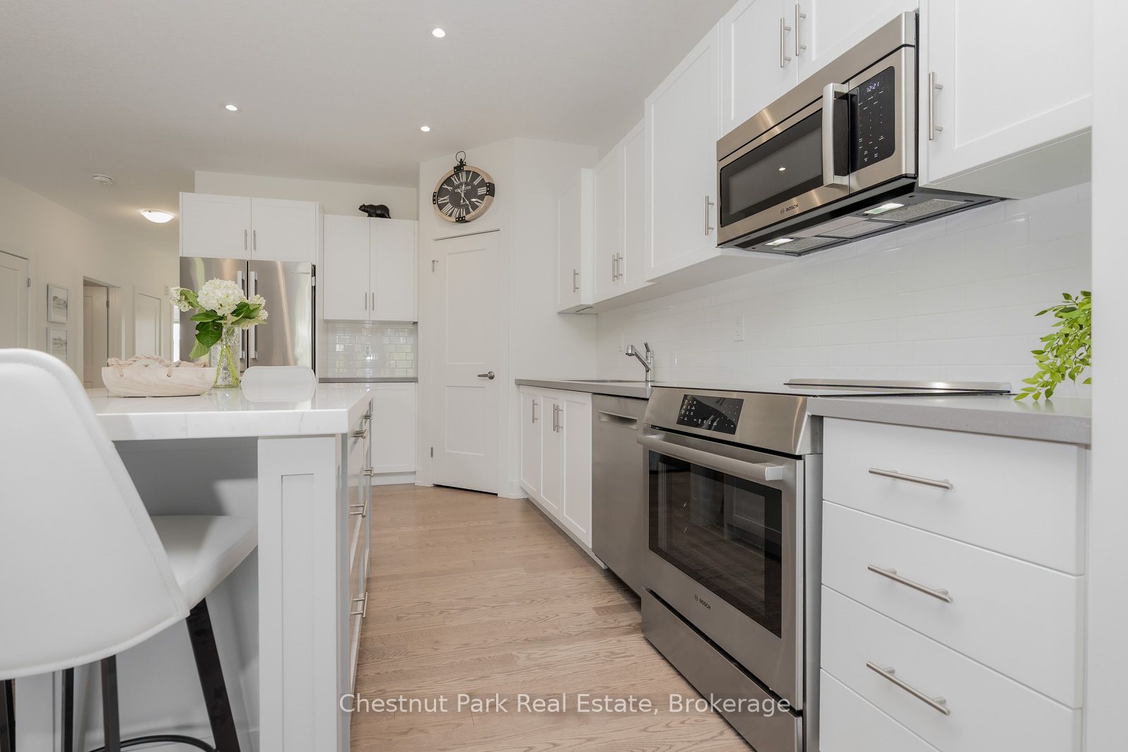 161 Hawthorn Crescent Property Photo 10