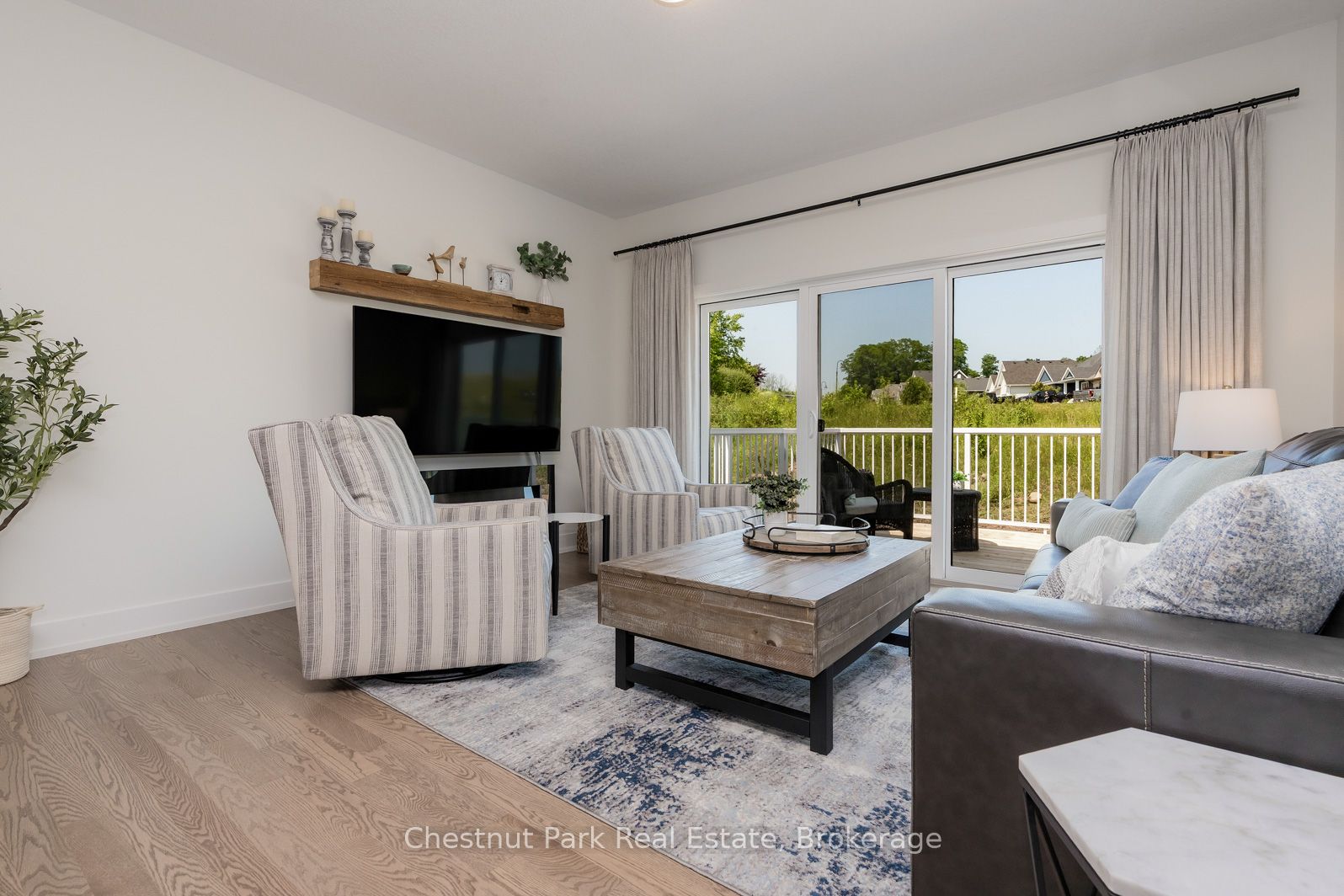 161 Hawthorn Crescent Property Photo 13