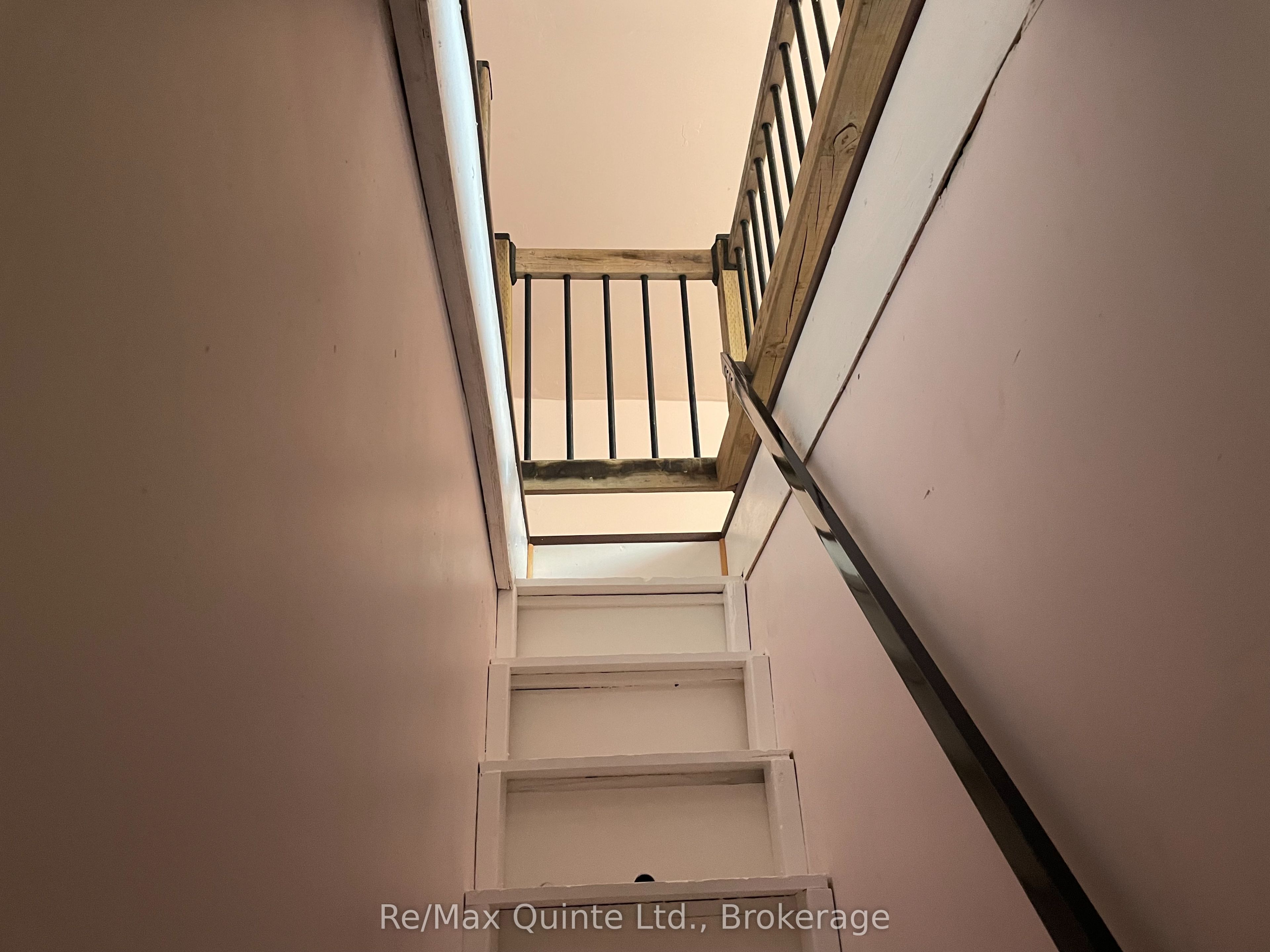 97 Spring Street Property Photo 18