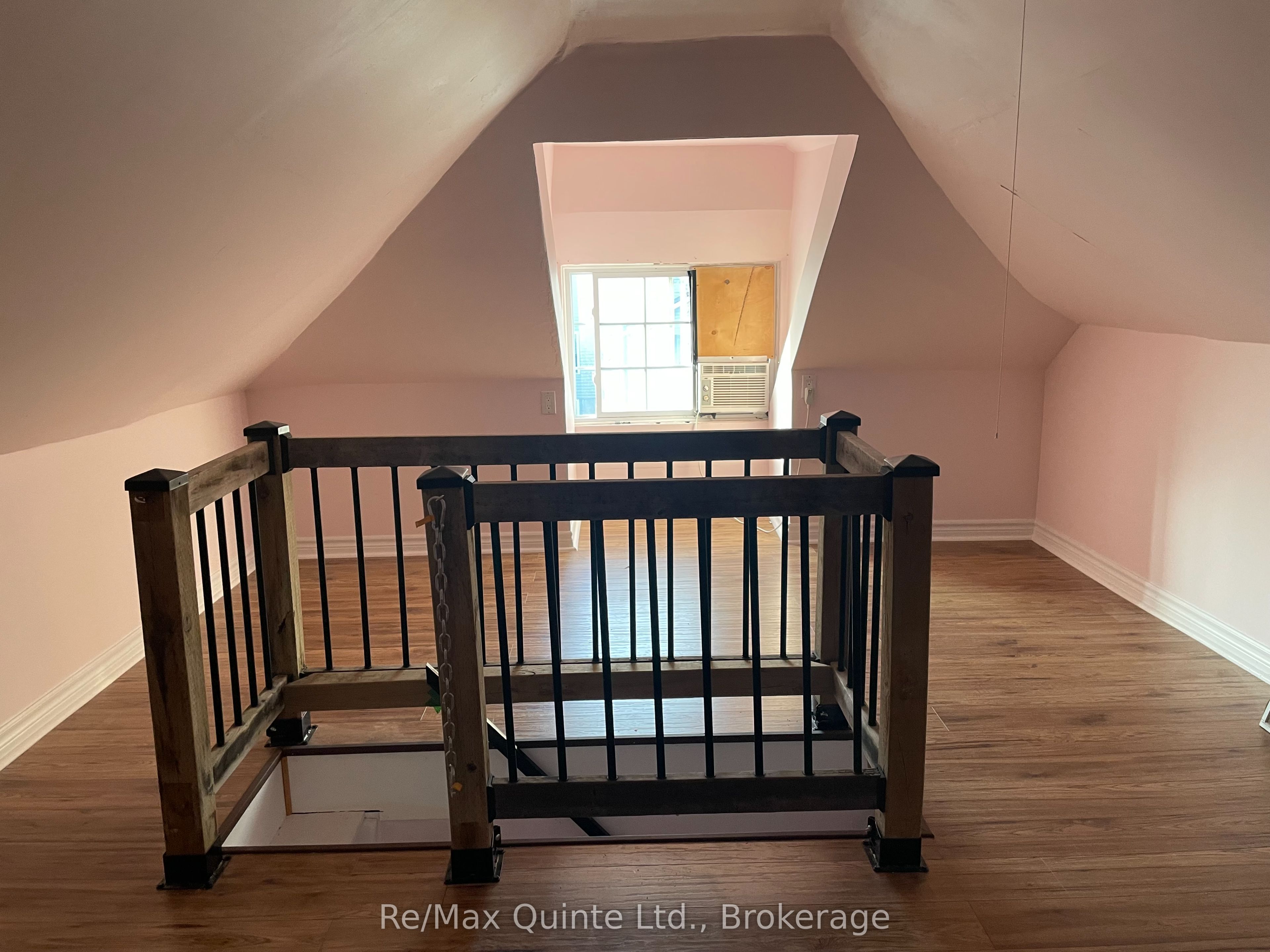 97 Spring Street Property Photo 20