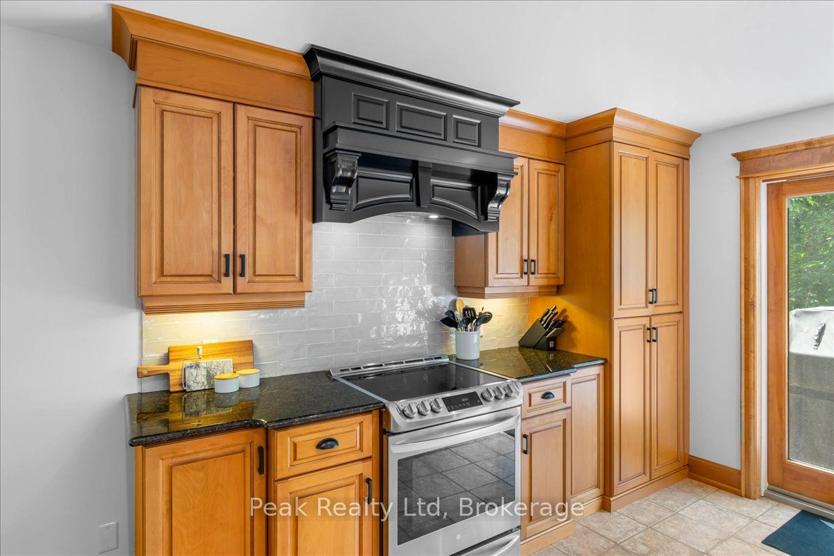 218 Wilson Avenue Property Photo 15