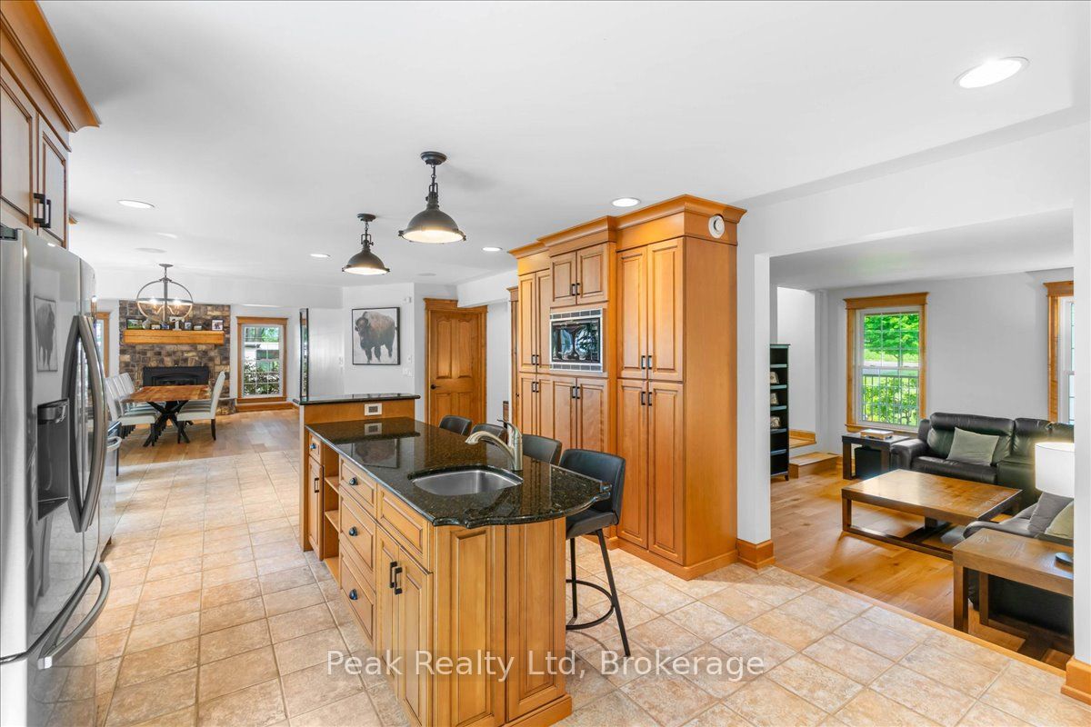 218 Wilson Avenue Property Photo 16