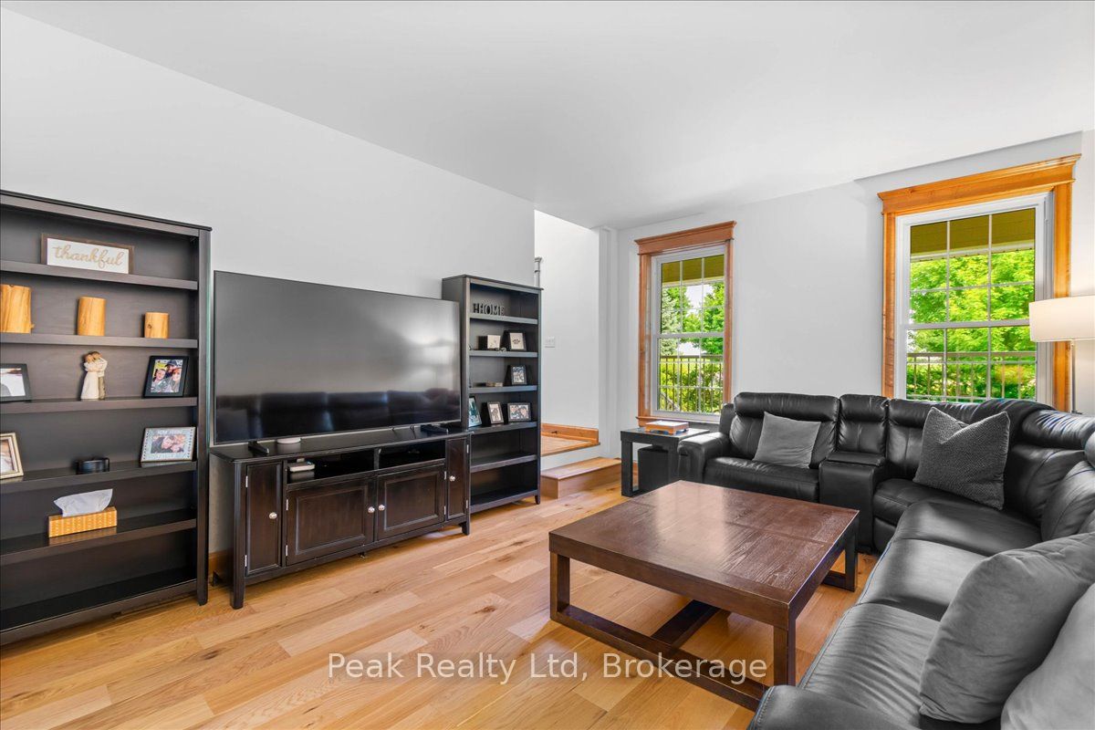 218 Wilson Avenue Property Photo 18