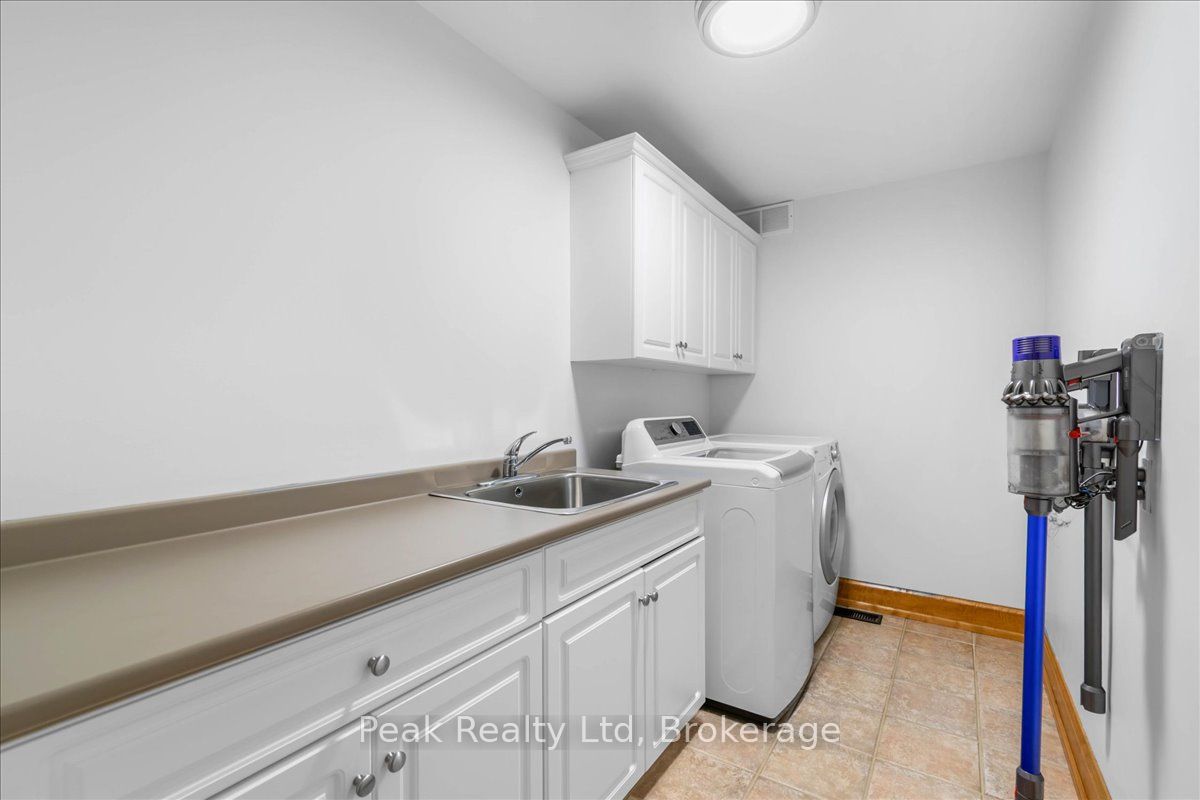 218 Wilson Avenue Property Photo 20