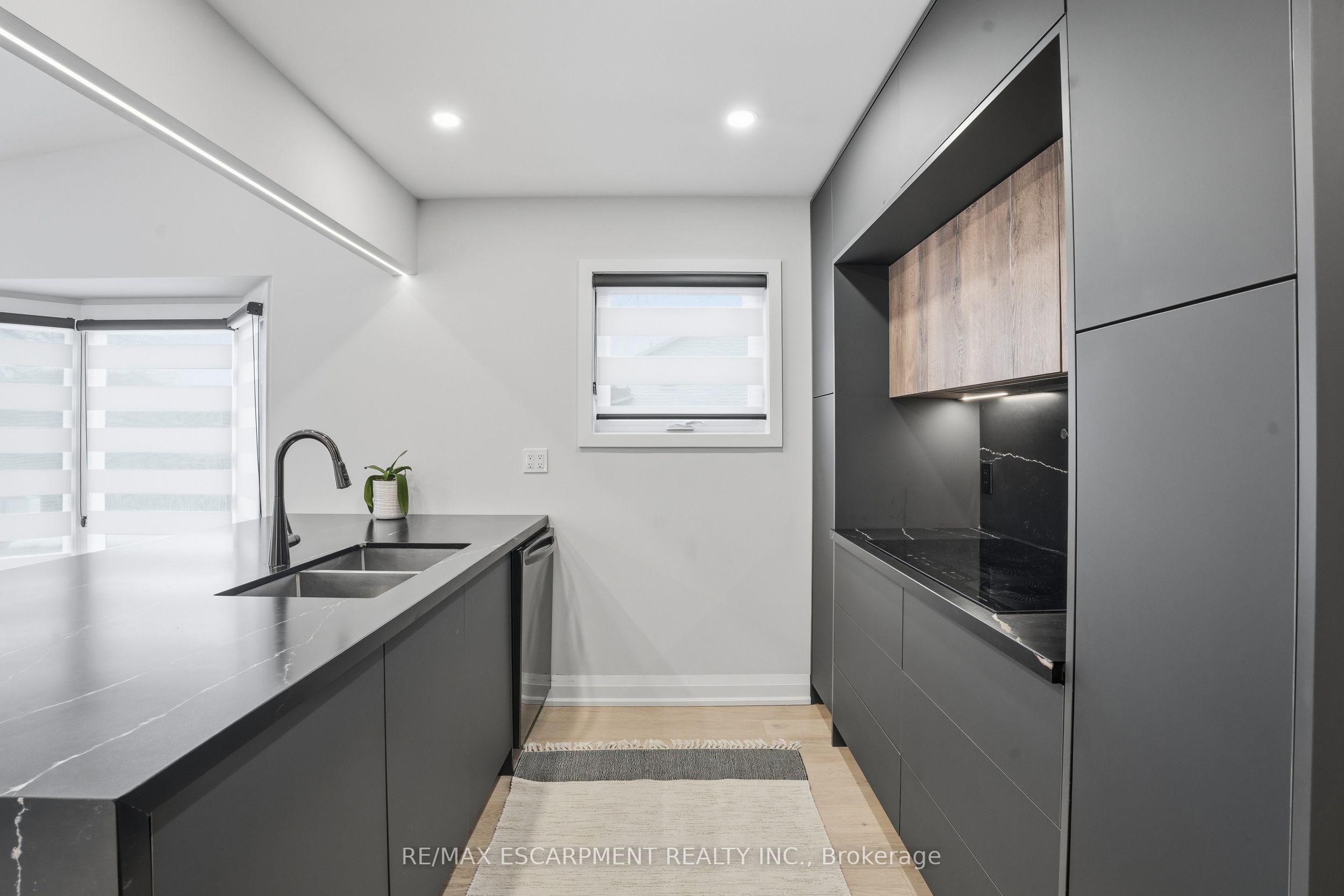 108 Greenshire Drive Property Photo 17