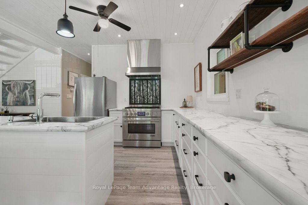 558 518 Highway Property Photo 12