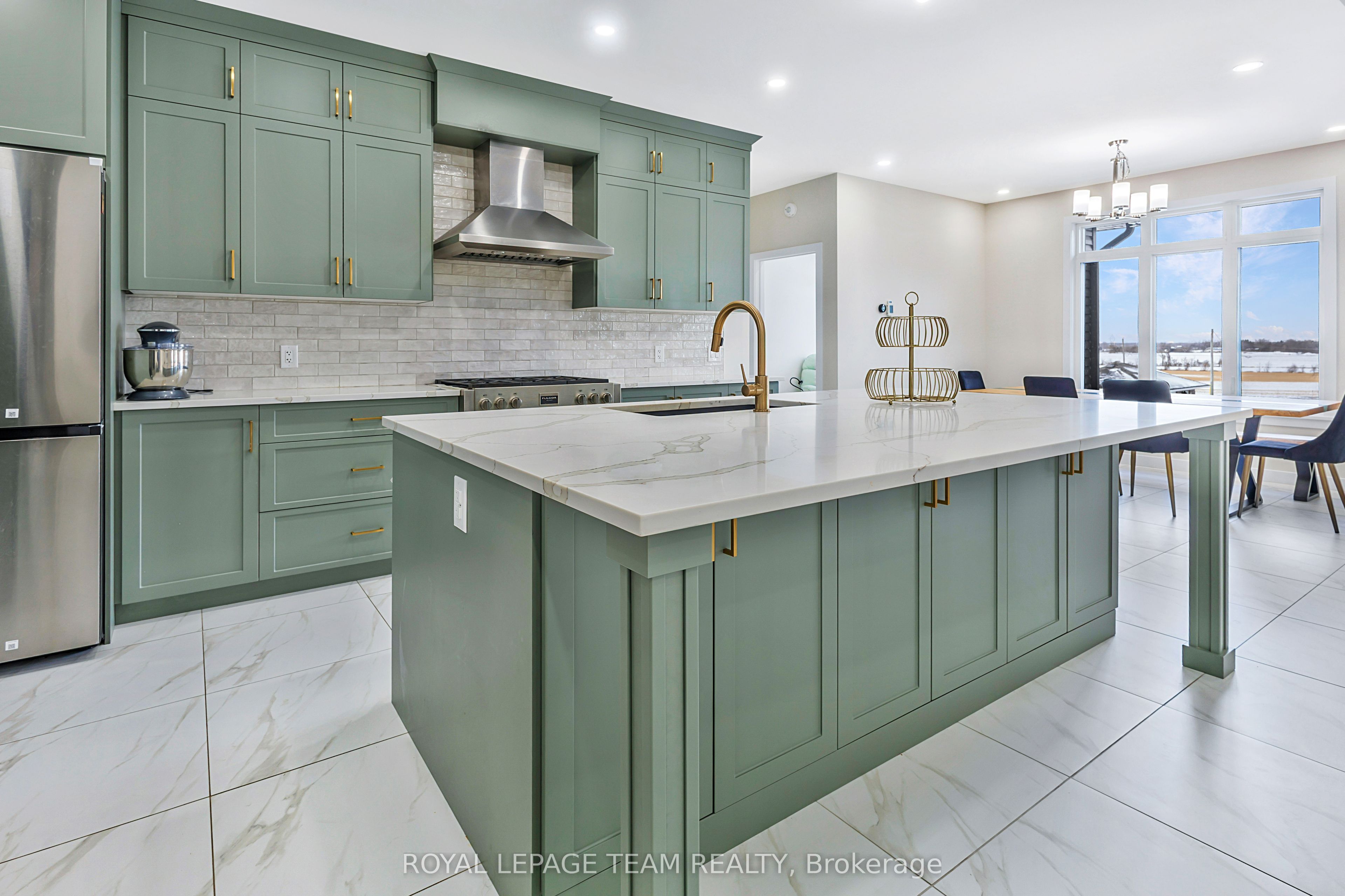 224 Trudeau Crescent Property Photo 17