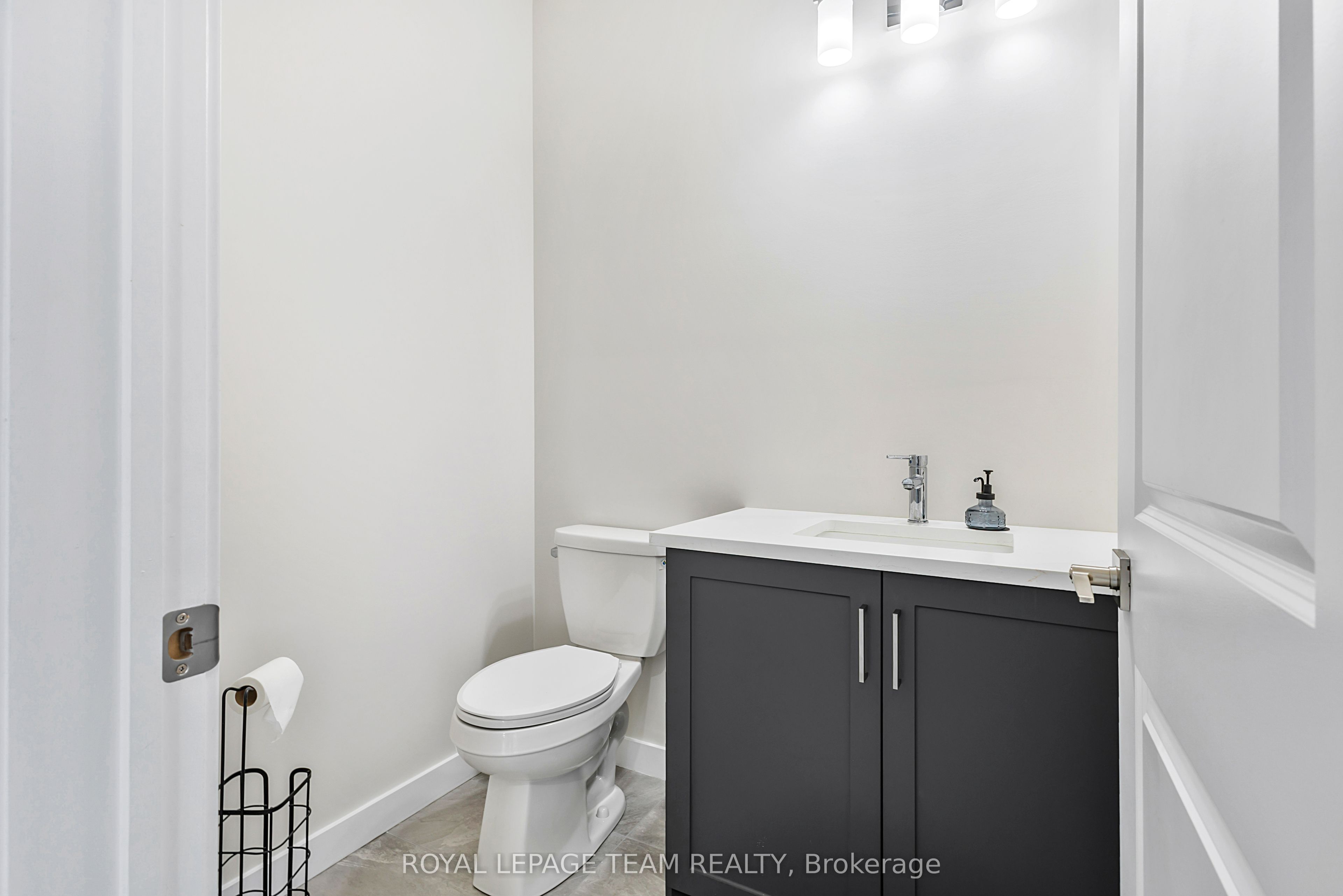 224 Trudeau Crescent Property Photo 38