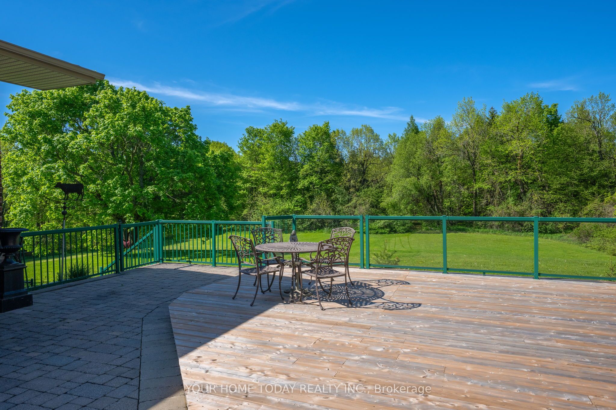 5214 Tenth Line Property Photo 34