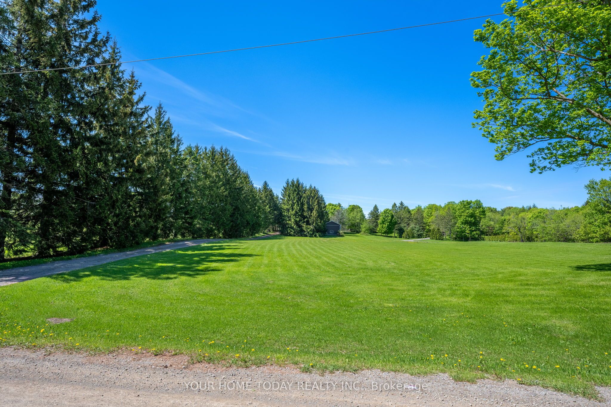 5214 Tenth Line Property Photo 40