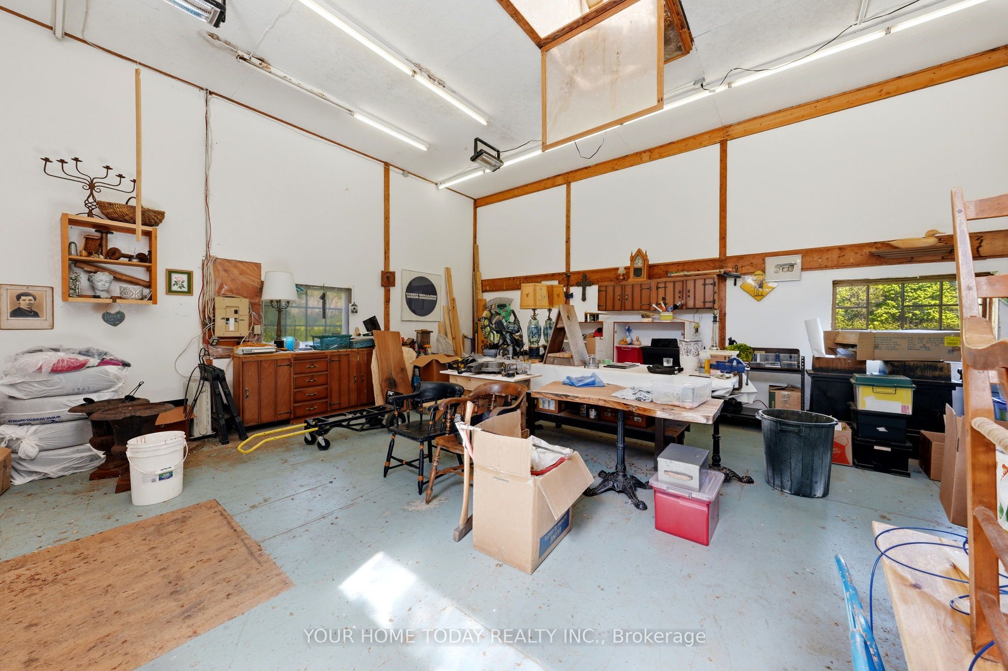 5214 Tenth Line Property Photo 43