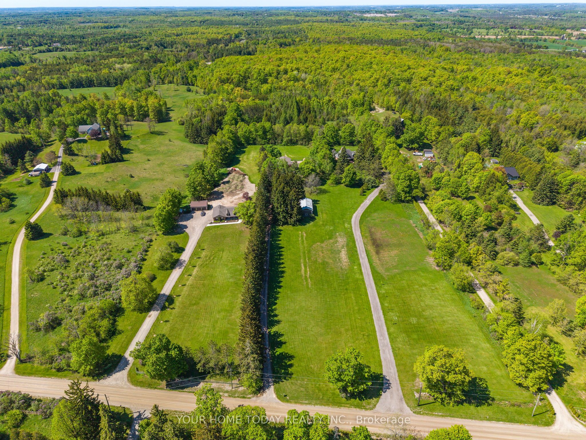 5214 Tenth Line Property Photo 45