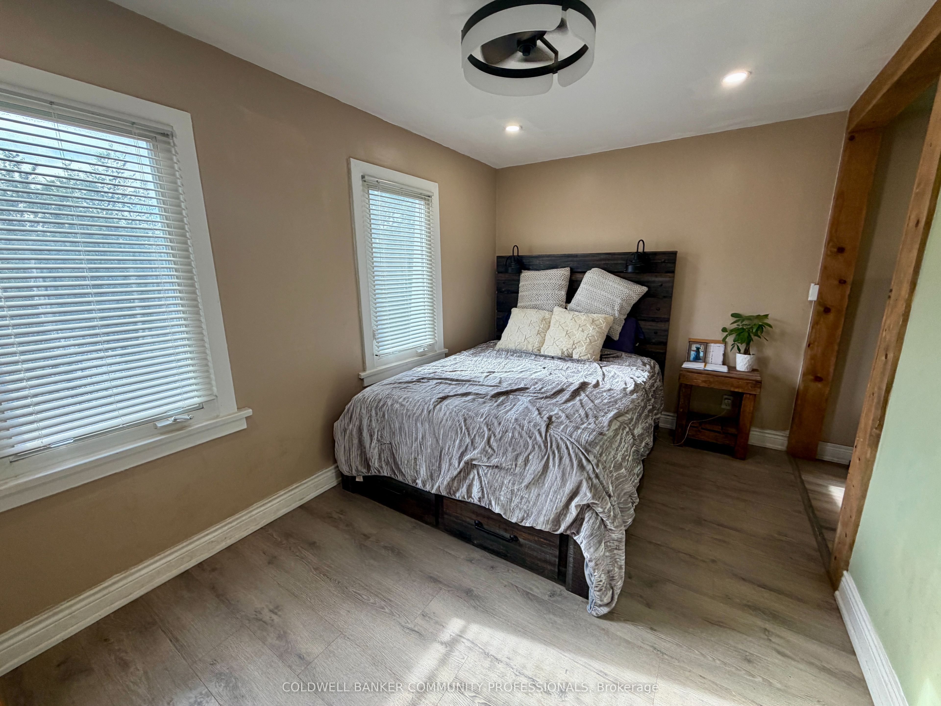 94 Howard Avenue Property Photo 12