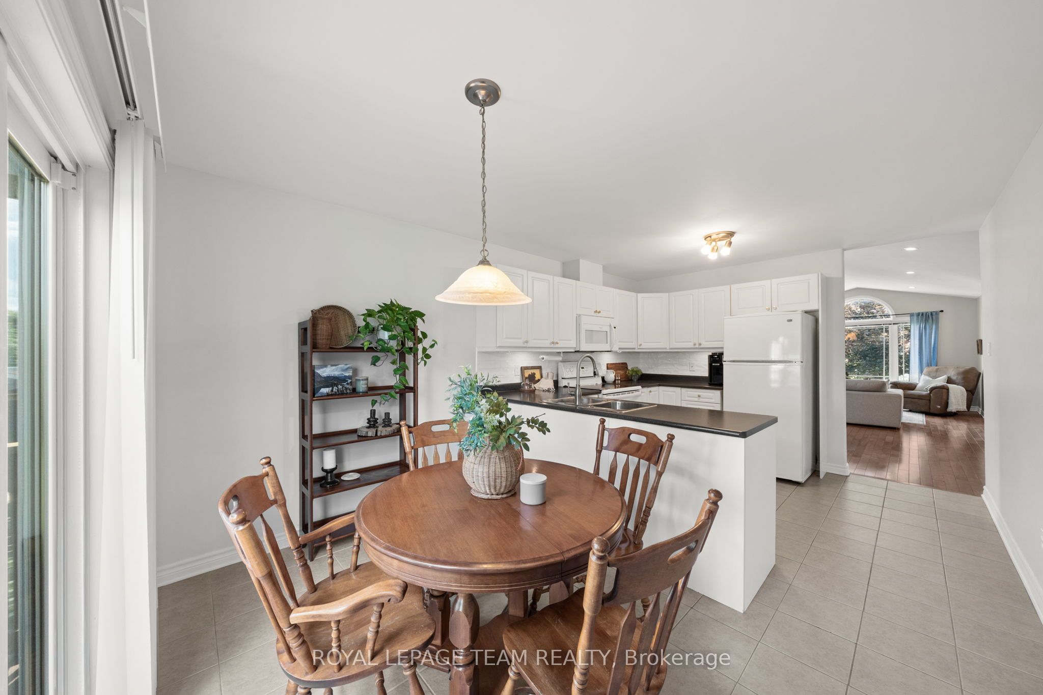 6 Stonehaven Way Property Photo 21
