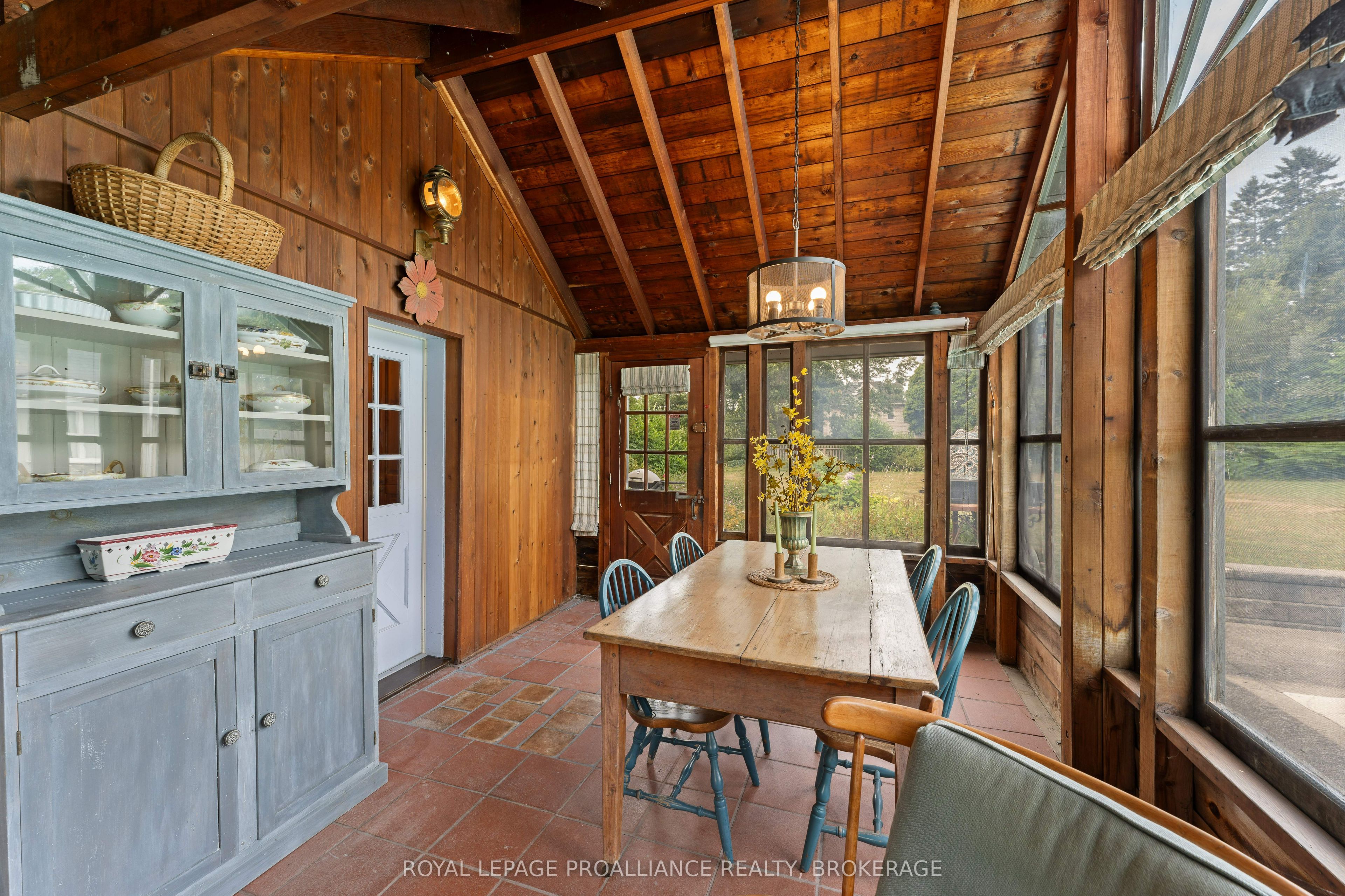 2 Alwington Avenue Property Photo 19