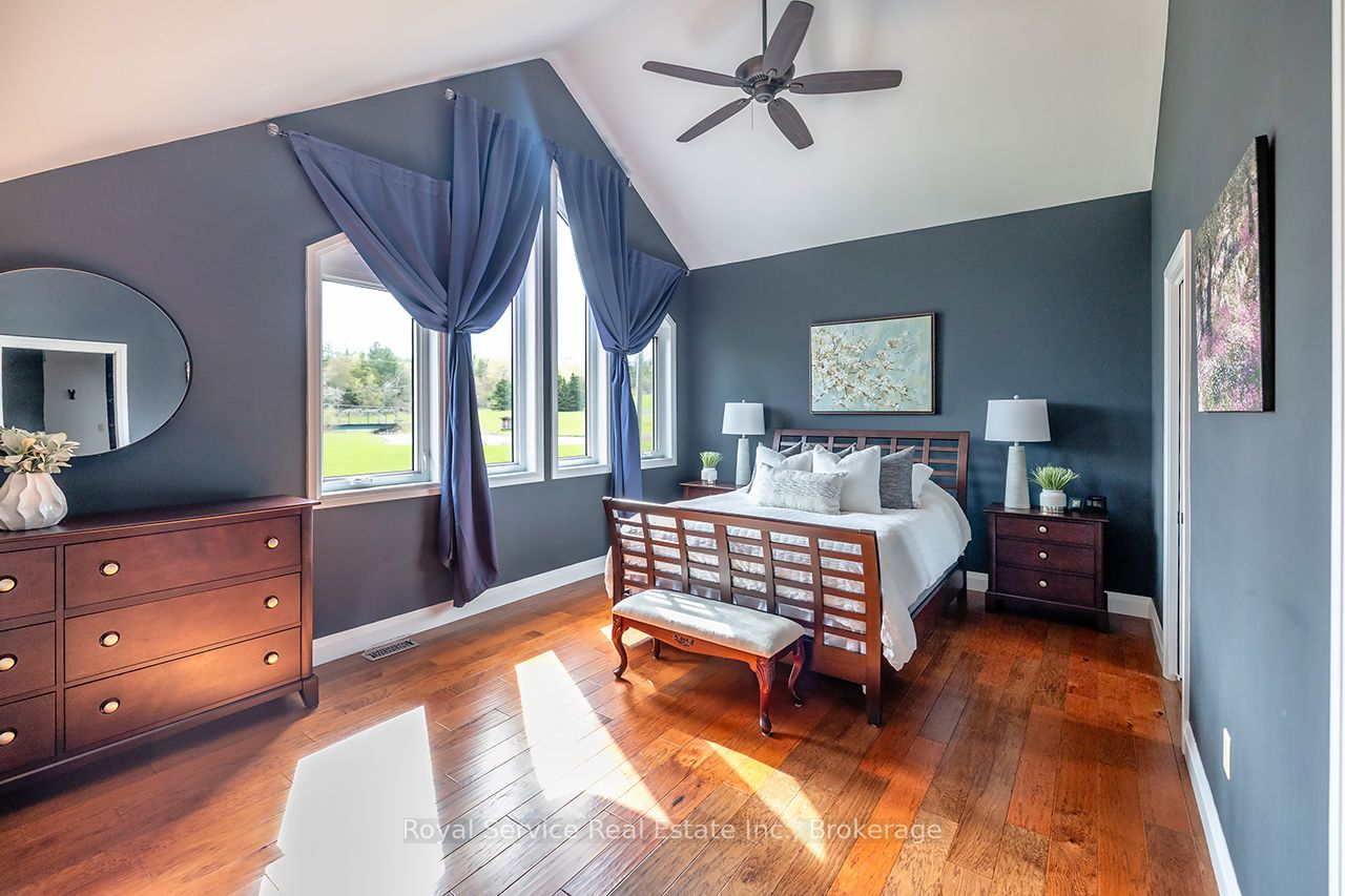 709 Carveth Drive Property Photo 17