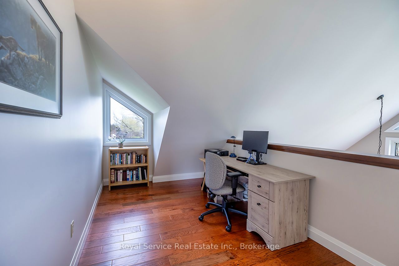 709 Carveth Drive Property Photo 23
