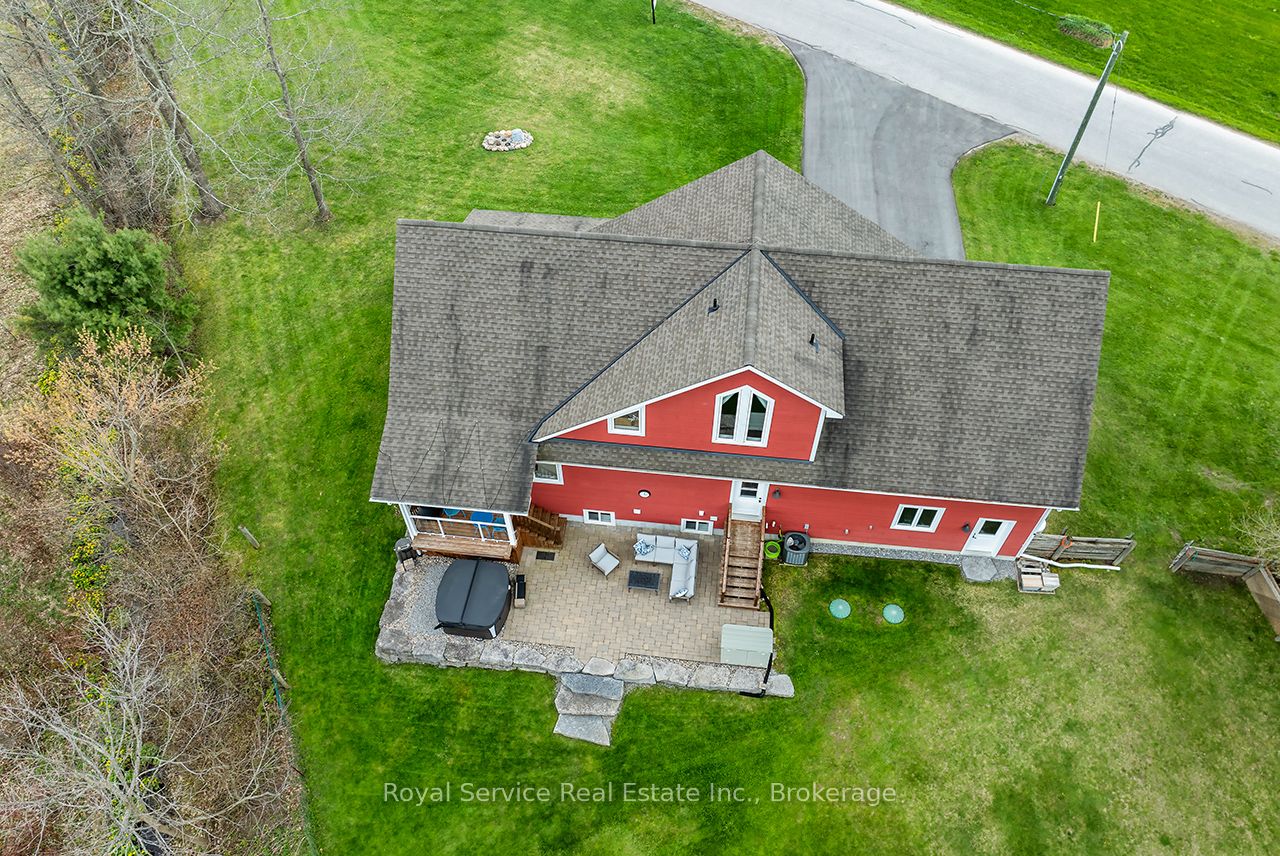 709 Carveth Drive Property Photo 32