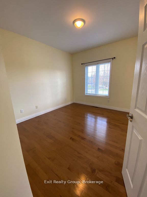 18100 Telephone Road Property Photo 15
