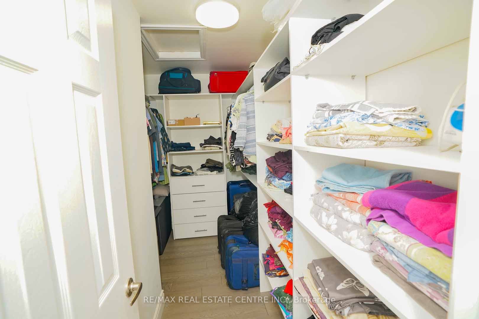 187 Adler Drive Property Photo 32